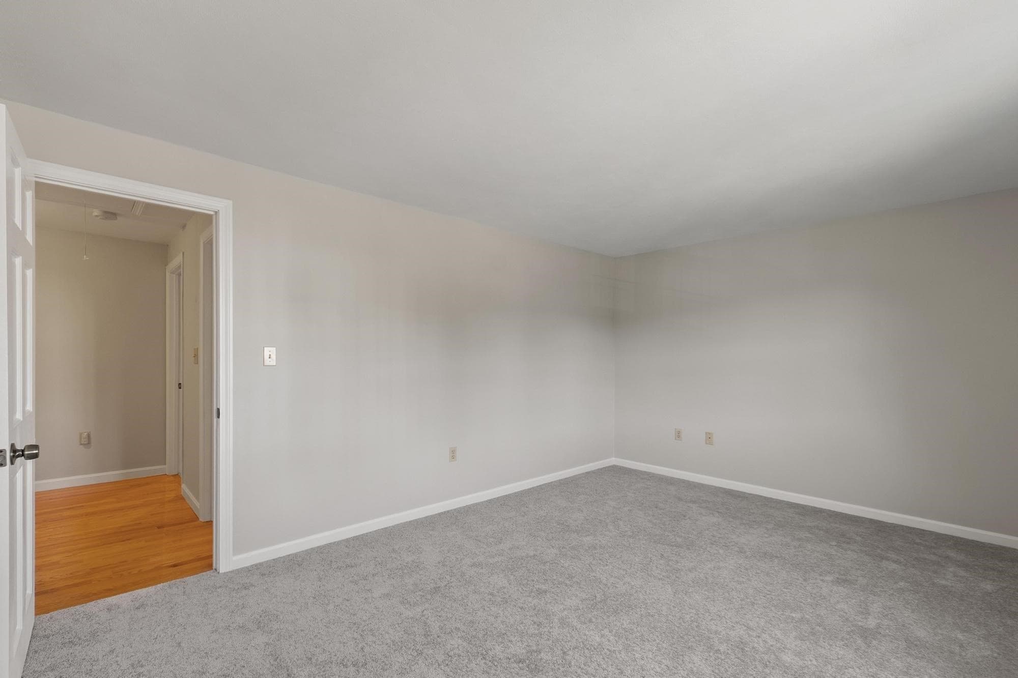 Condominium at 6 Brandee # 6, Methuen MA 01844, Methuen, photo 30 of 41