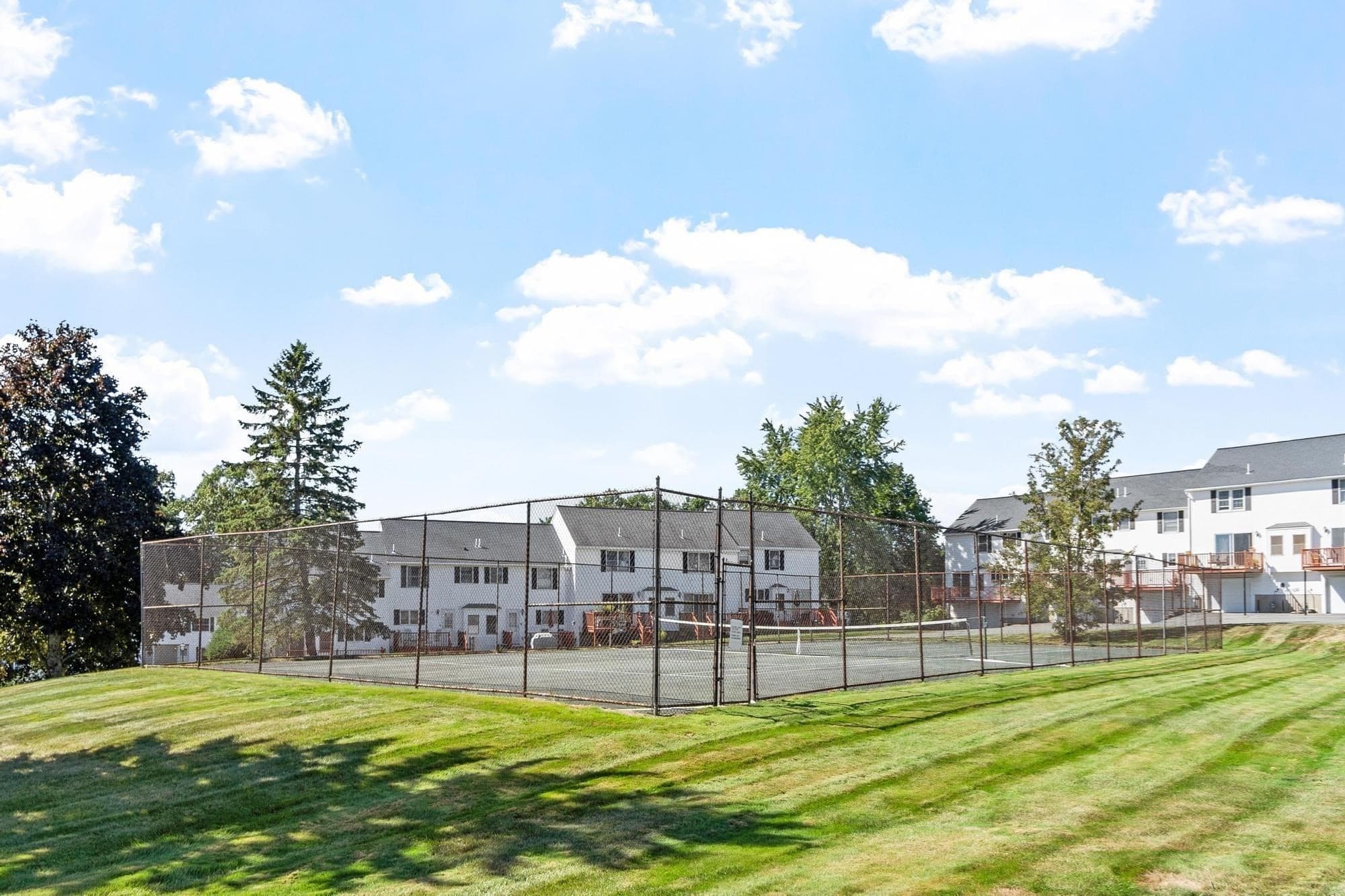 Condominium at 6 Brandee # 6, Methuen MA 01844, Methuen, photo 21 of 41