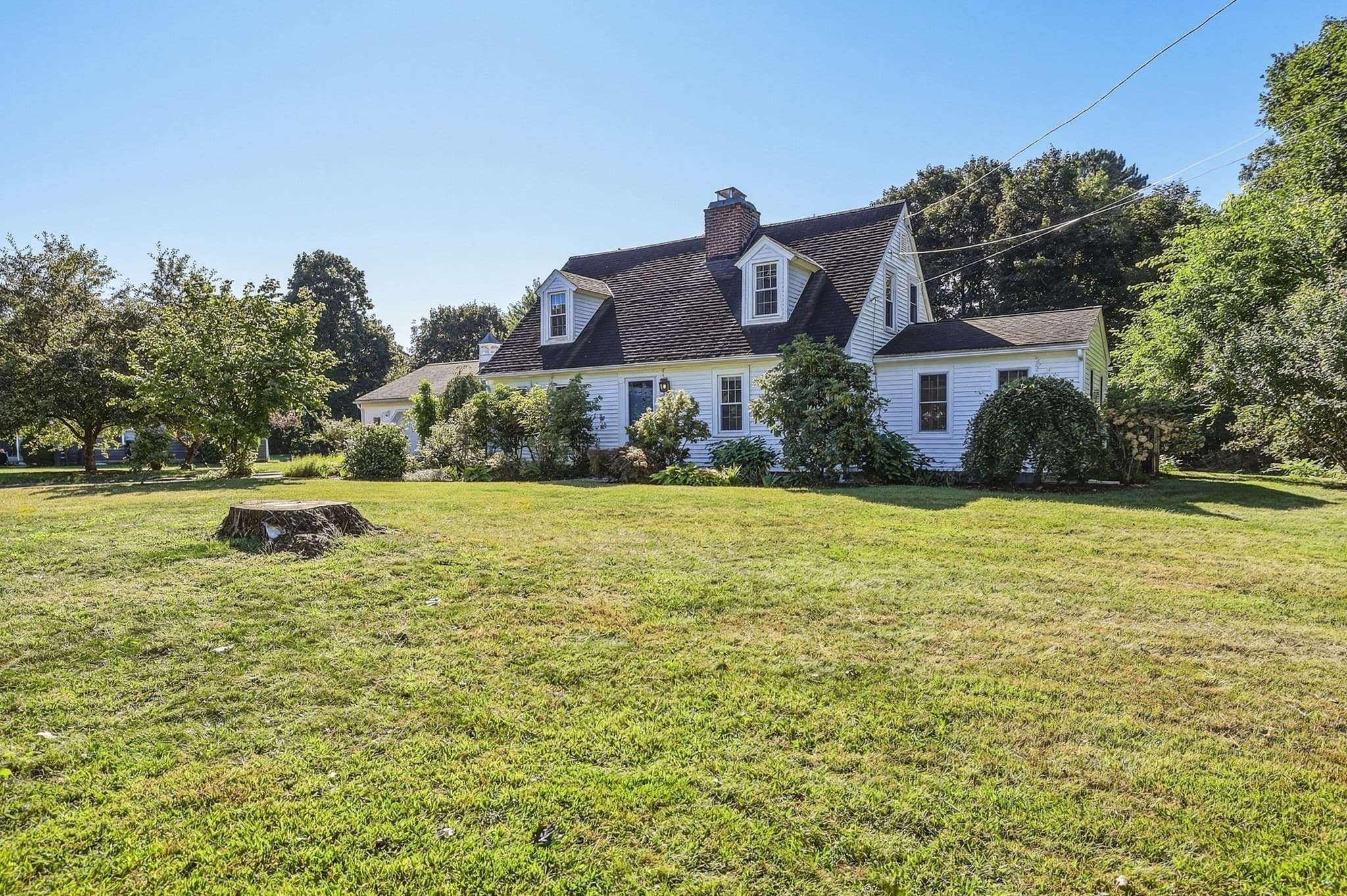 Single Family Residence at 16 Hunting Lane, Wilbraham MA 01095, Wilbraham, photo 2 of 42