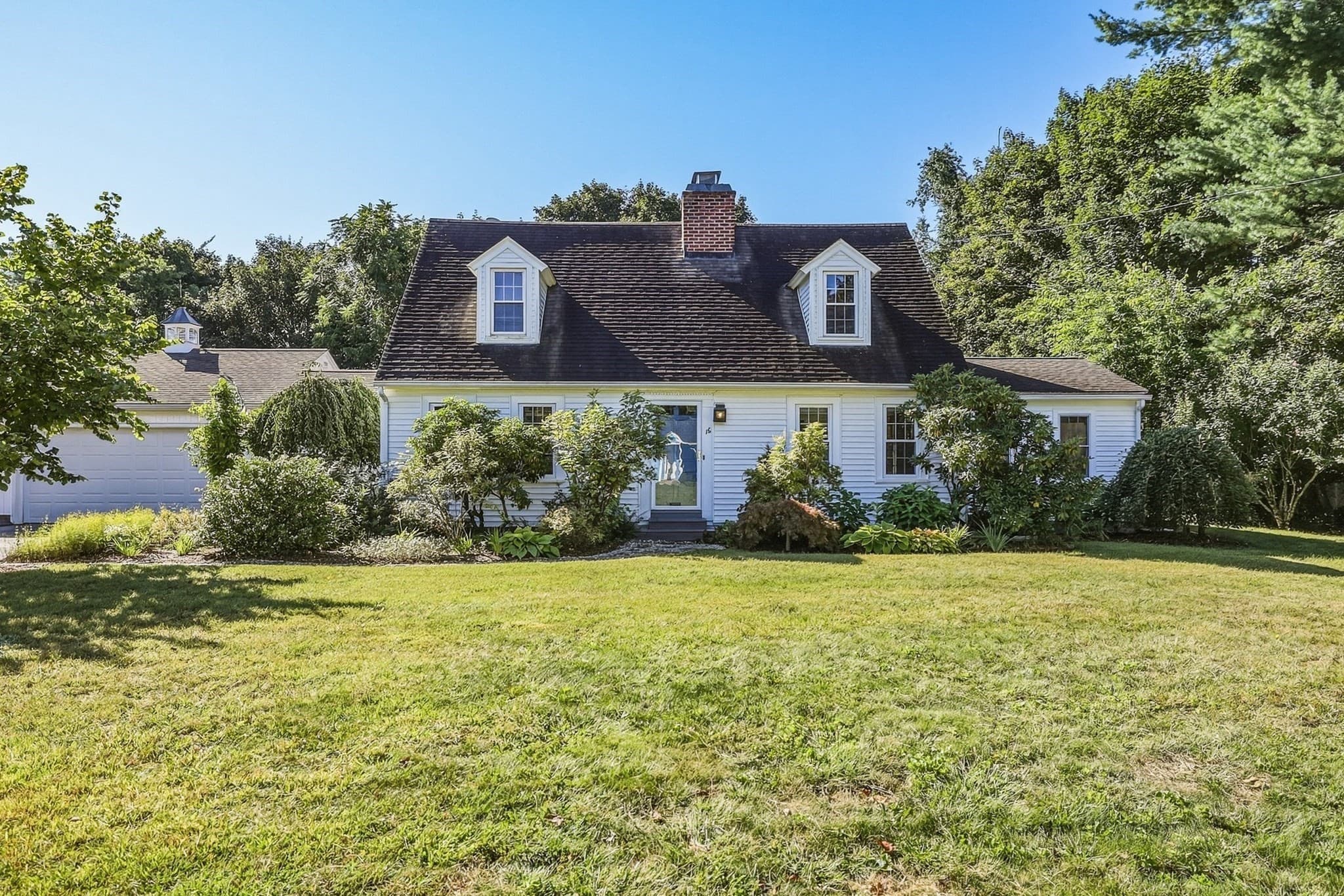 16 Hunting Lane, Wilbraham MA 01095