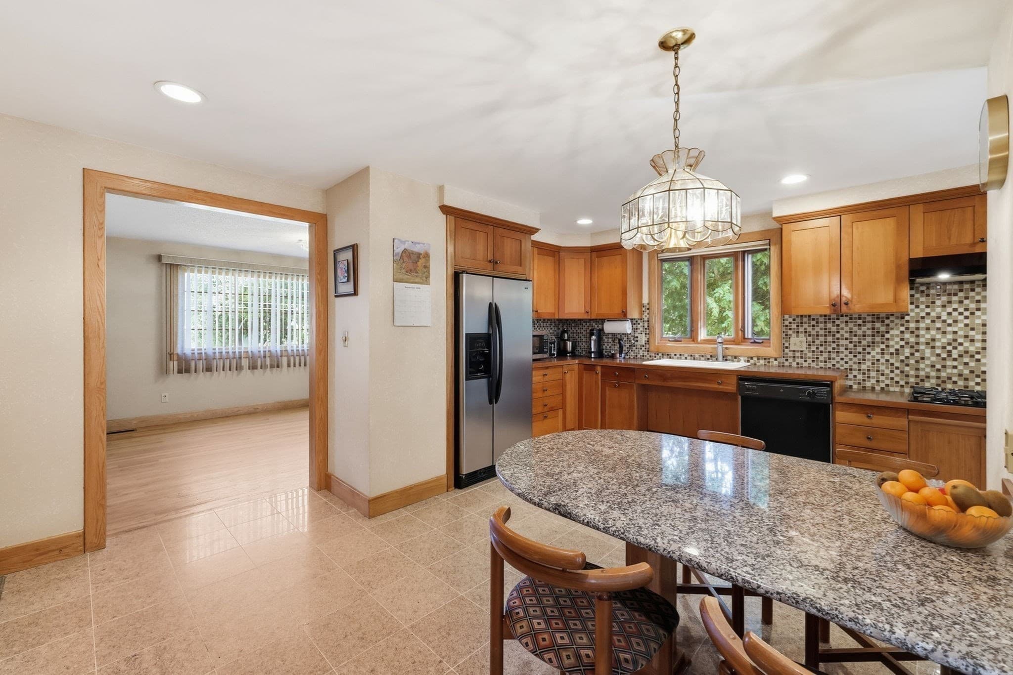 Single Family Residence at 98 Meadowlark Dr, Longmeadow MA 01106, Longmeadow, photo 11 of 35
