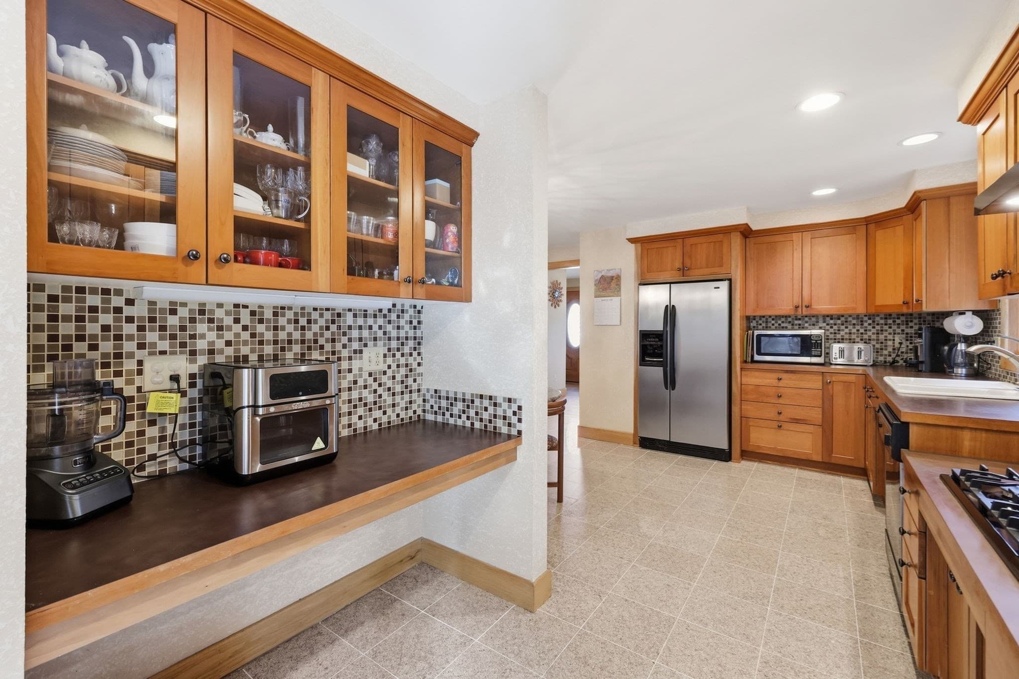 Single Family Residence at 98 Meadowlark Dr, Longmeadow MA 01106, Longmeadow, photo 8 of 35
