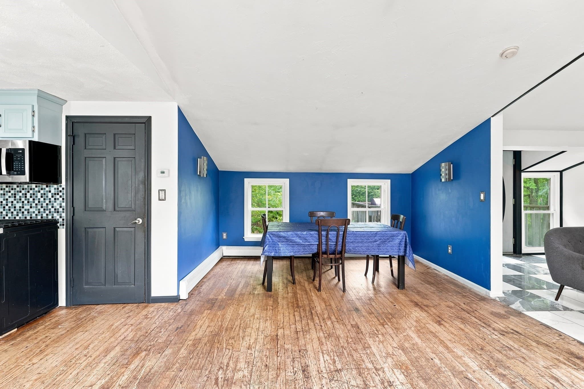 Single Family Residence at 15 Putnam Road, Chelmsford MA 01863, Chelmsford, photo 4 of 41