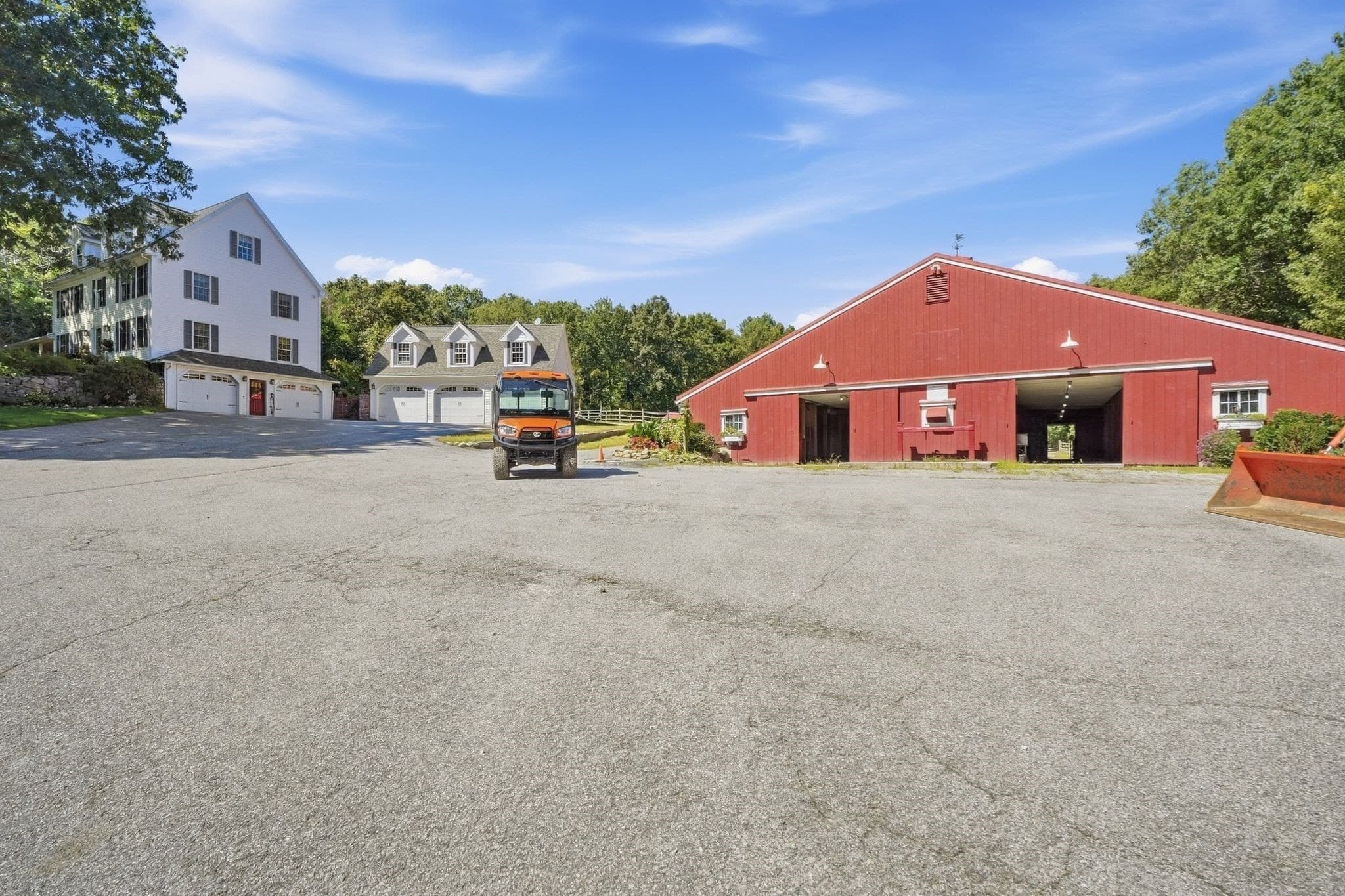Single Family Residence at 89-A Red Gate Rd, Tyngsborough MA 01879, photo 7 of 42