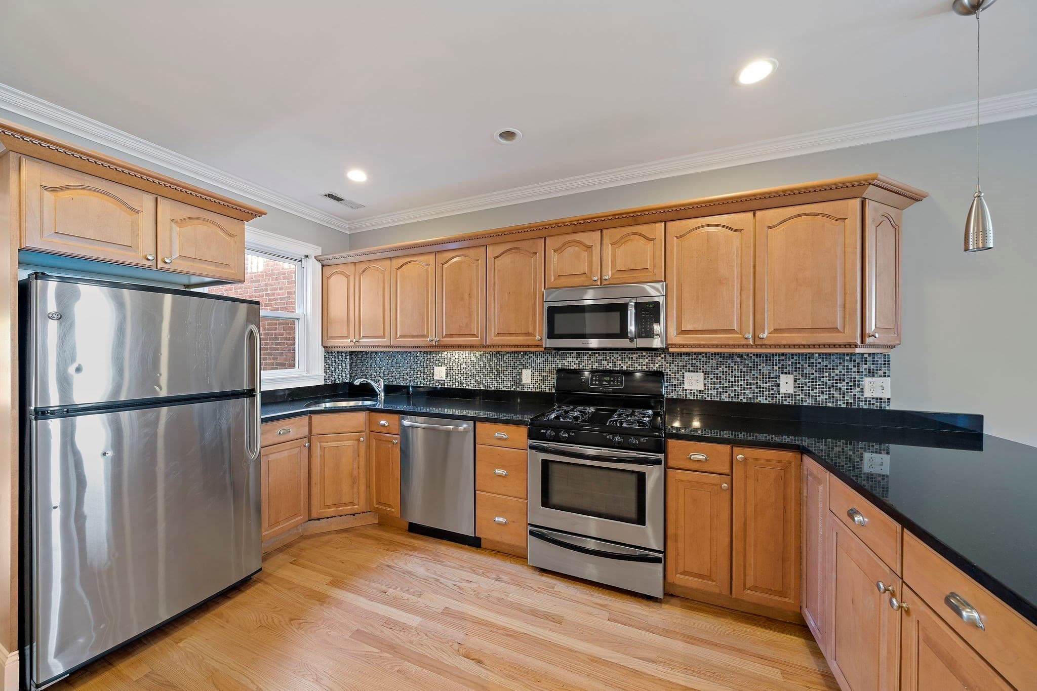 Condominium at 161 Dorchester St # 2, Boston MA 02127, Boston, photo 2 of 29
