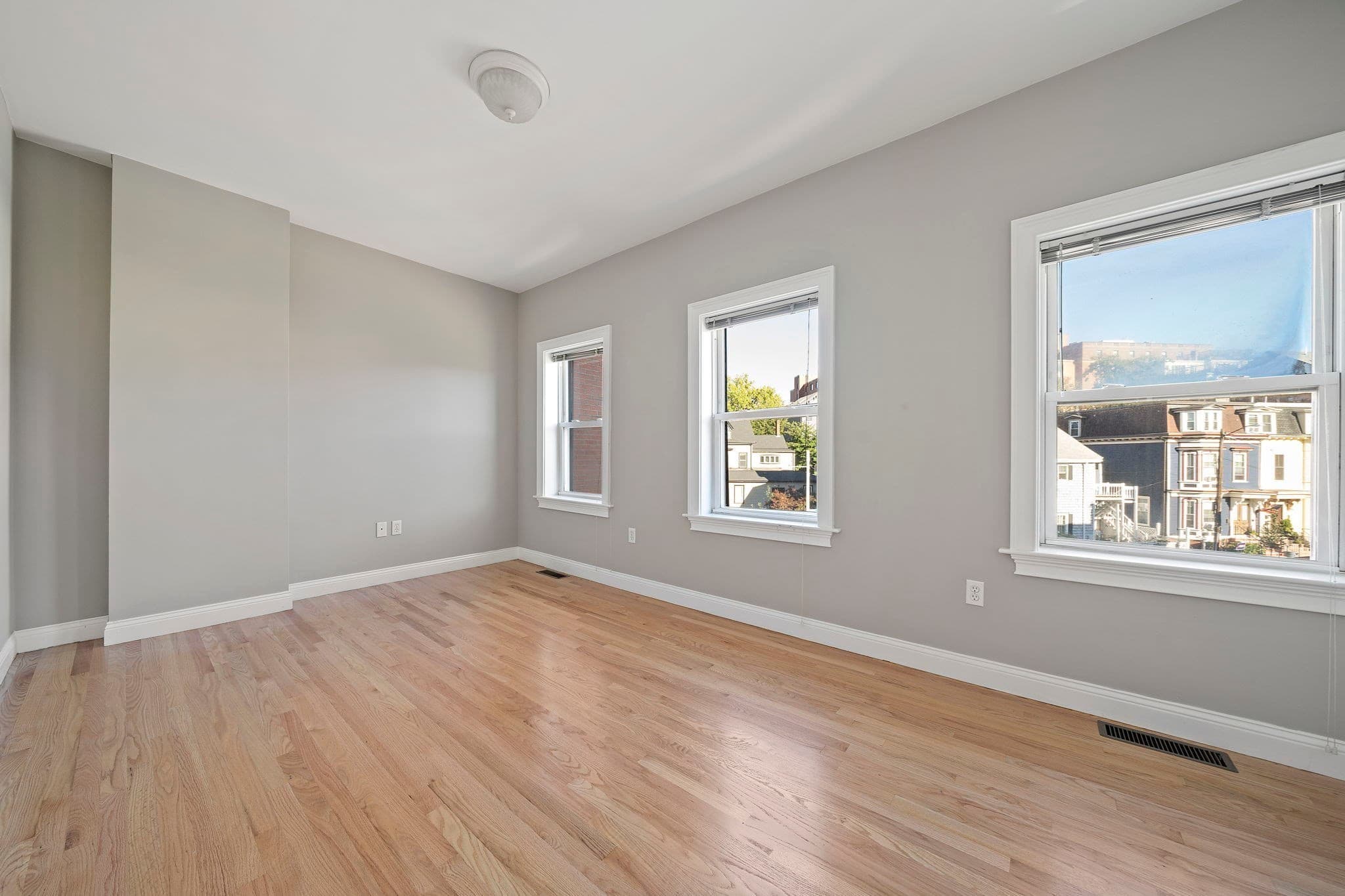 Condominium at 161 Dorchester St # 2, Boston MA 02127, Boston, photo 10 of 29