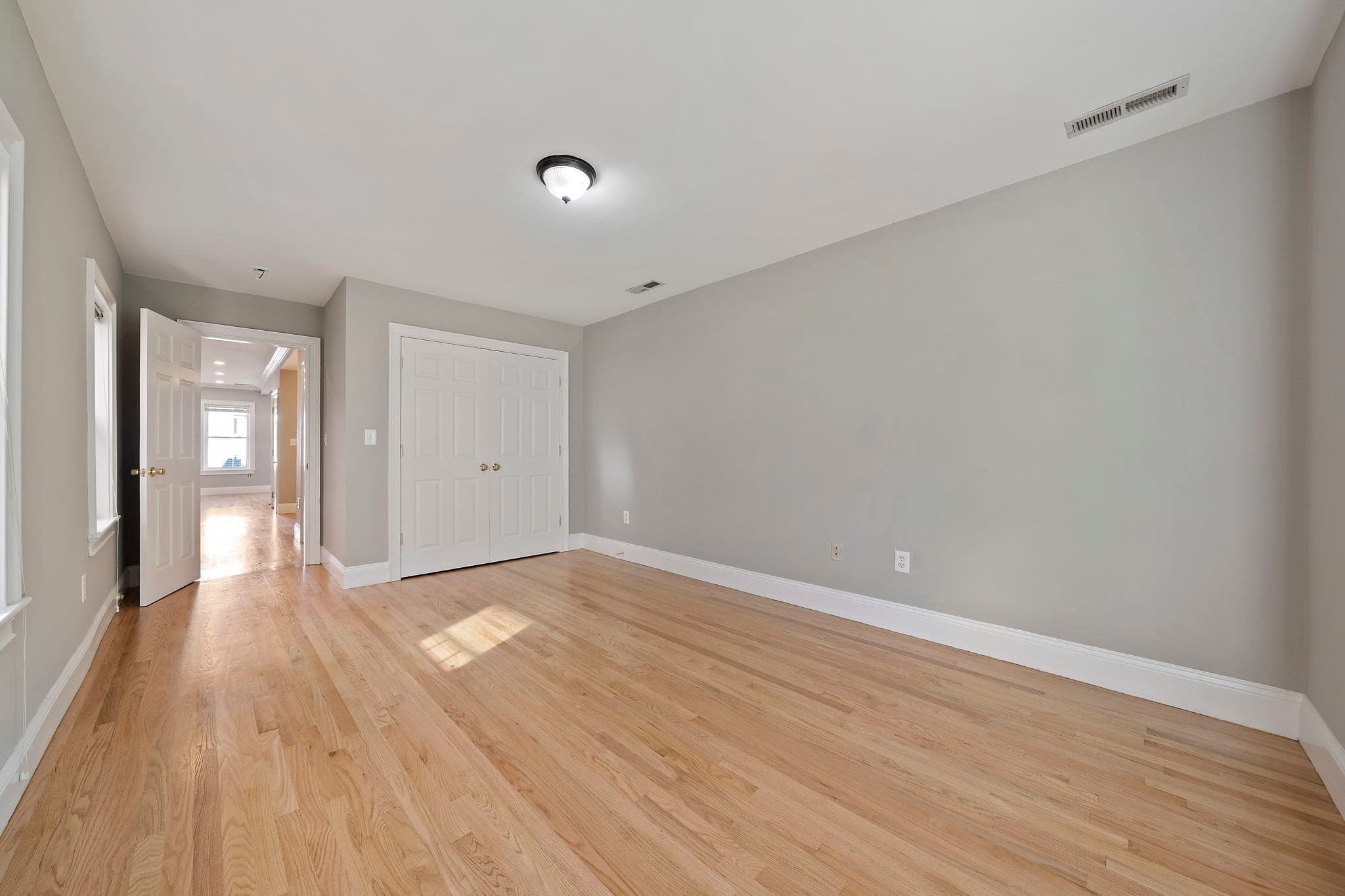 Condominium at 161 Dorchester St # 2, Boston MA 02127, Boston, photo 11 of 29