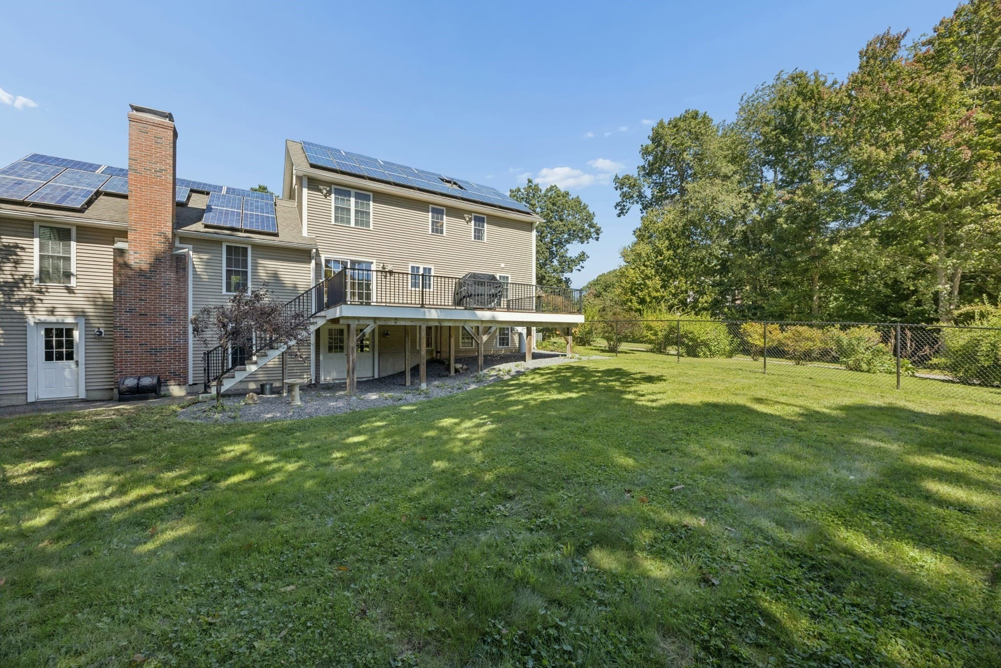 Single Family Residence at 9 Cameron Dr, Rutland MA 01543, Rutland, photo 27 of 33