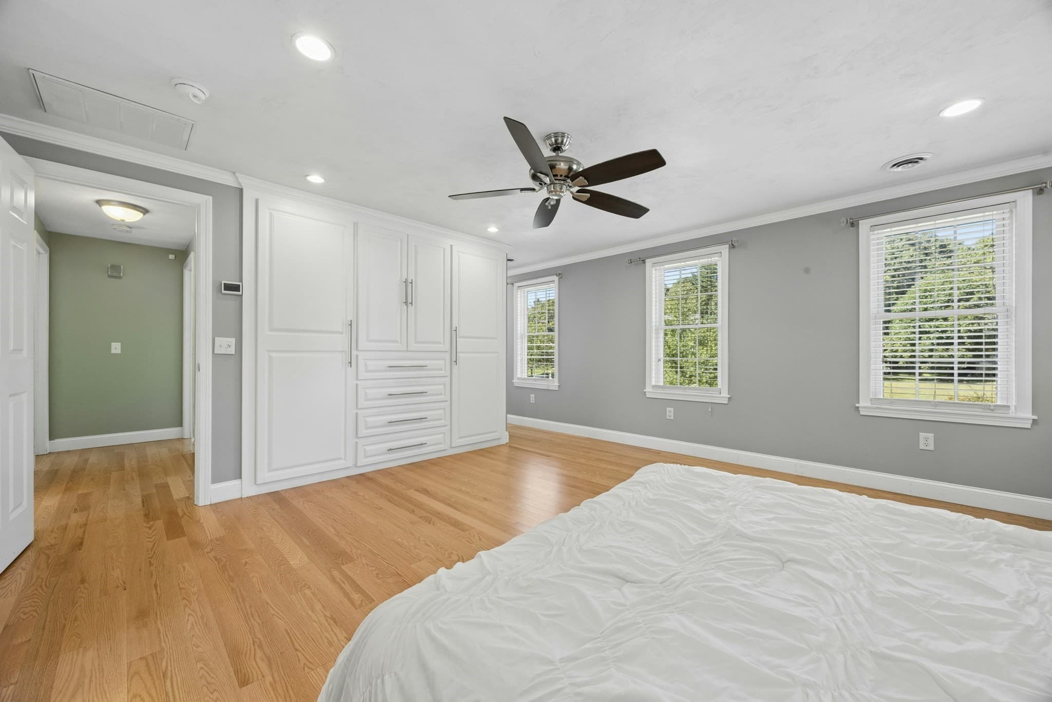 Single Family Residence at 9 Cameron Dr, Rutland MA 01543, Rutland, photo 17 of 33