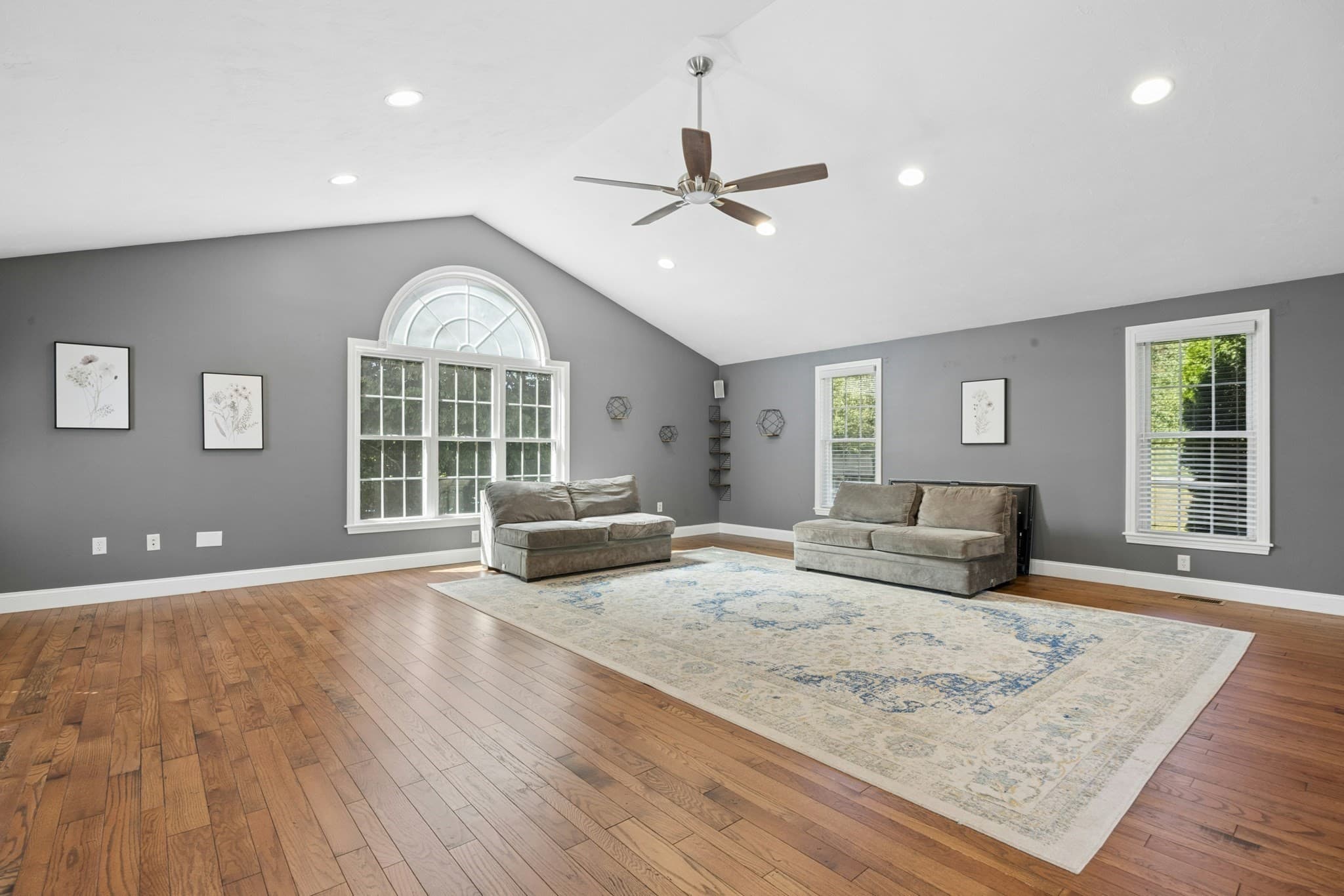 Single Family Residence at 9 Cameron Dr, Rutland MA 01543, Rutland, photo 4 of 33