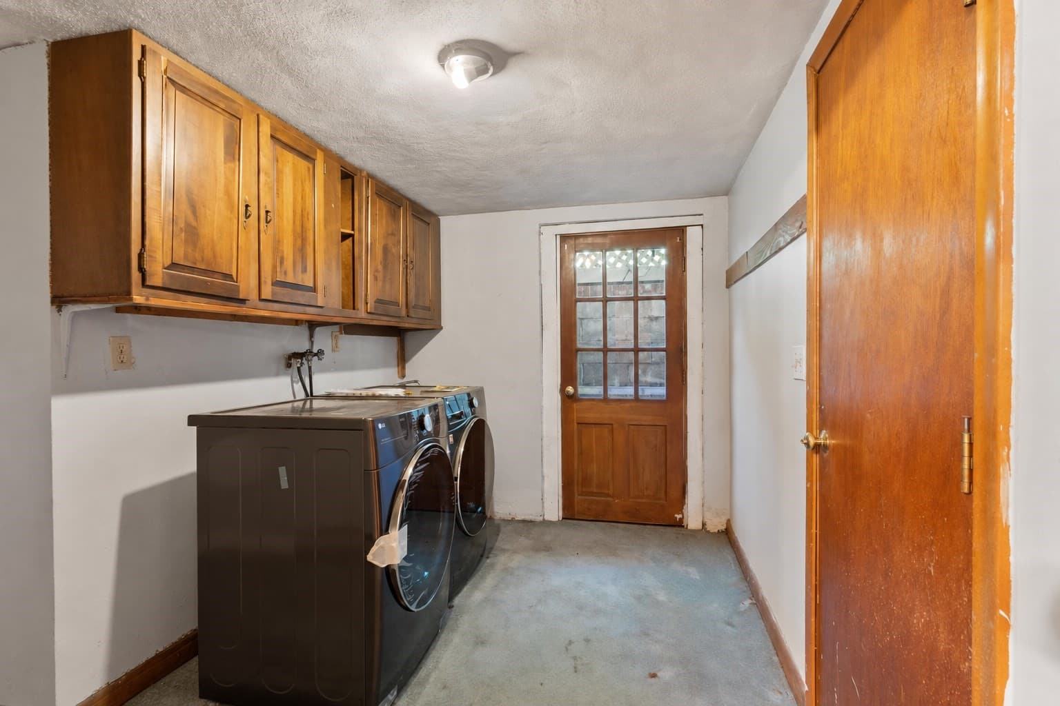 Single Family Residence at 30 Shagbark Rd, Concord MA 01742, Concord, photo 33 of 41