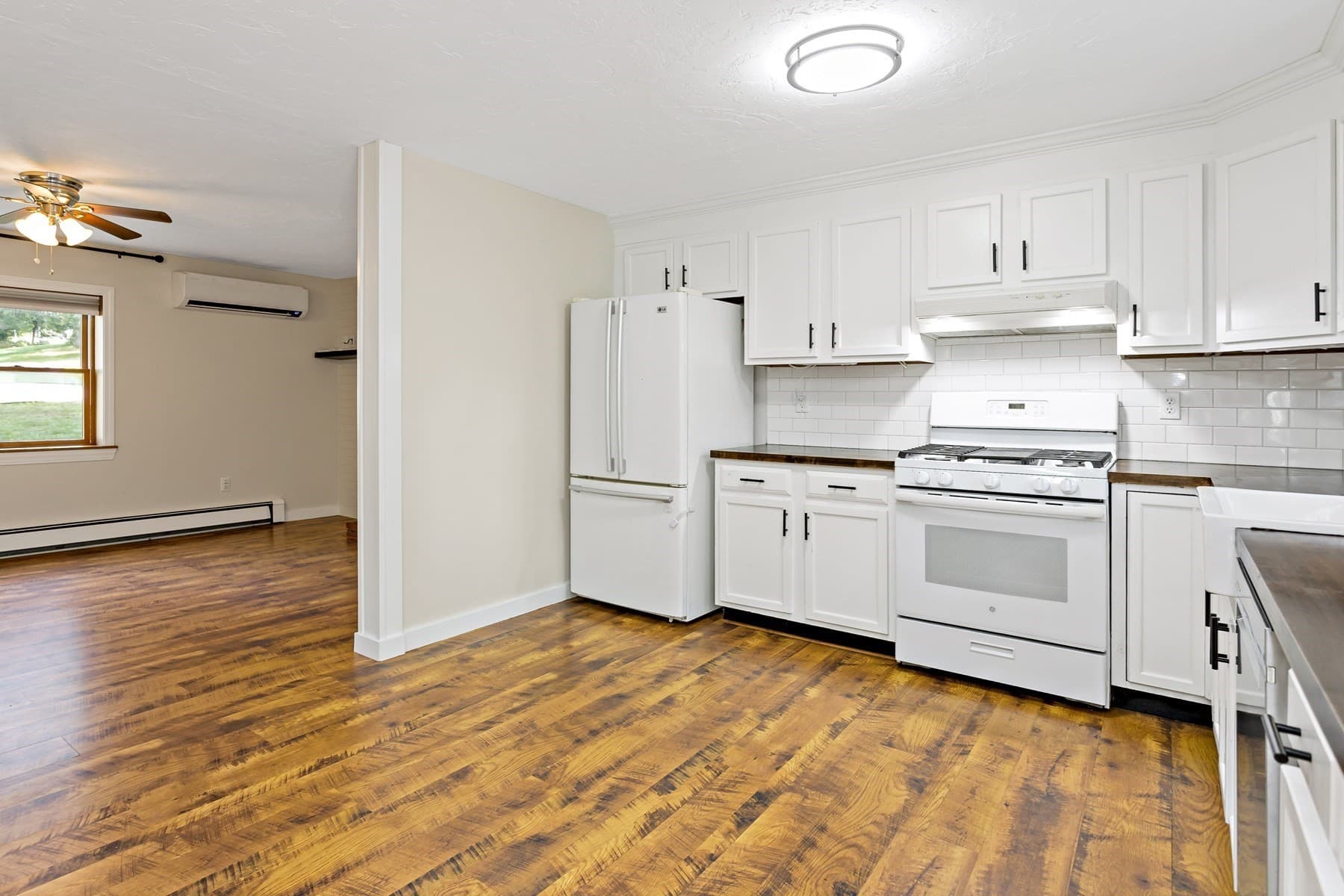 Single Family Residence at 11 Warwick Way, Mashpee MA 02649, Mashpee, photo 7 of 25