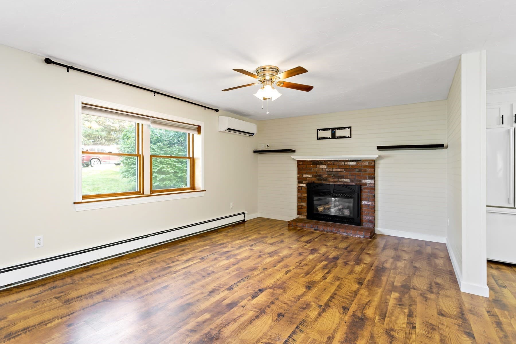 Single Family Residence at 11 Warwick Way, Mashpee MA 02649, Mashpee, photo 4 of 25