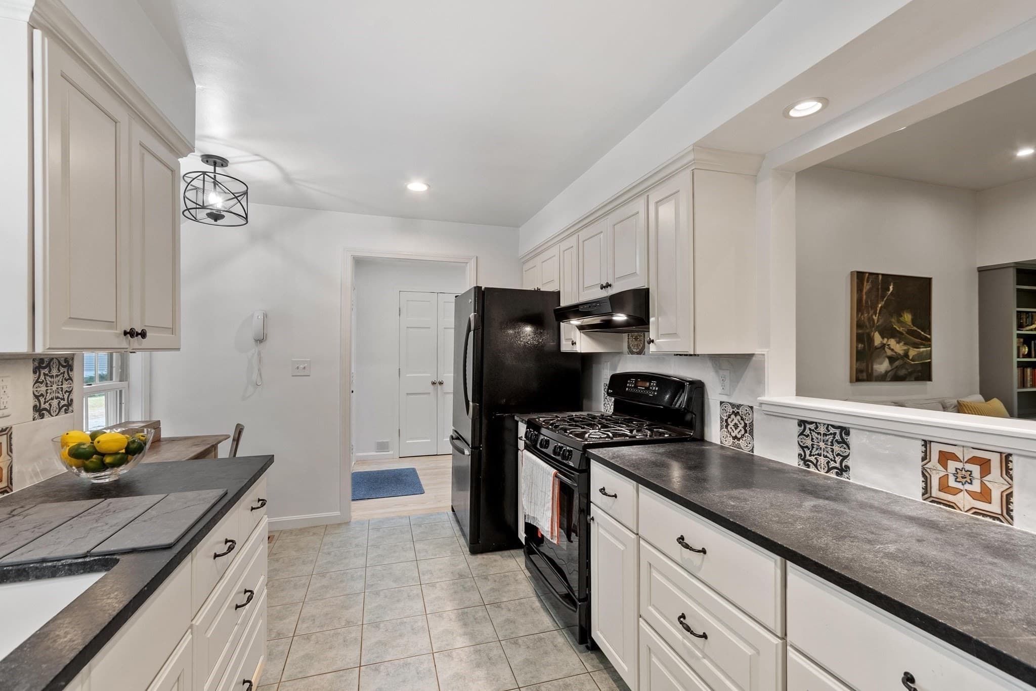 Condominium at 36 Brewster Ln # 36, Acton MA 01720, Acton, photo 5 of 32