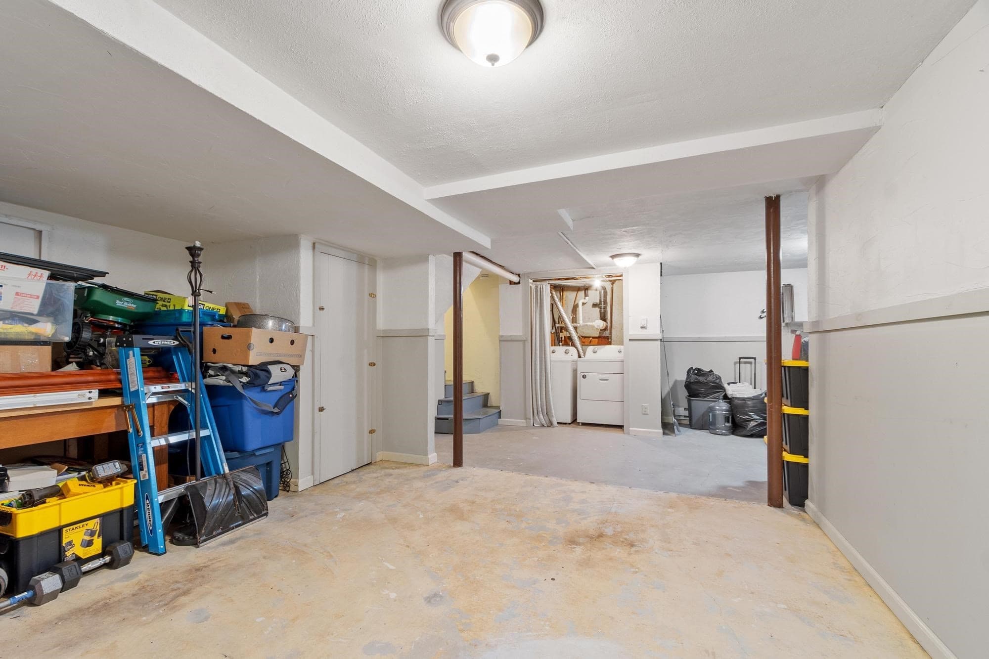 Condominium at 15 Tiffany Cir # 15, Millbury MA 01527, Millbury, photo 28 of 39