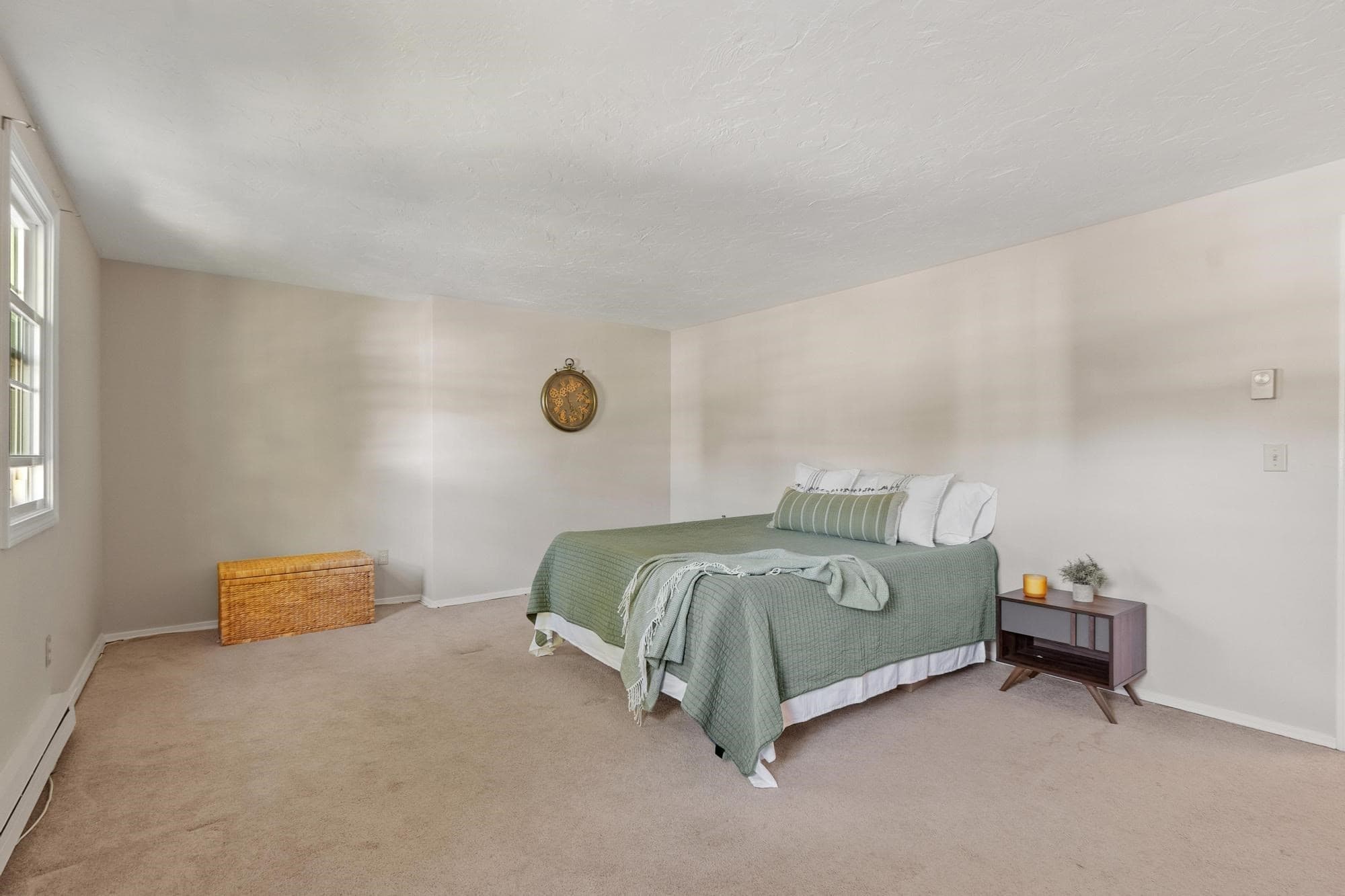Condominium at 15 Tiffany Cir # 15, Millbury MA 01527, Millbury, photo 20 of 39