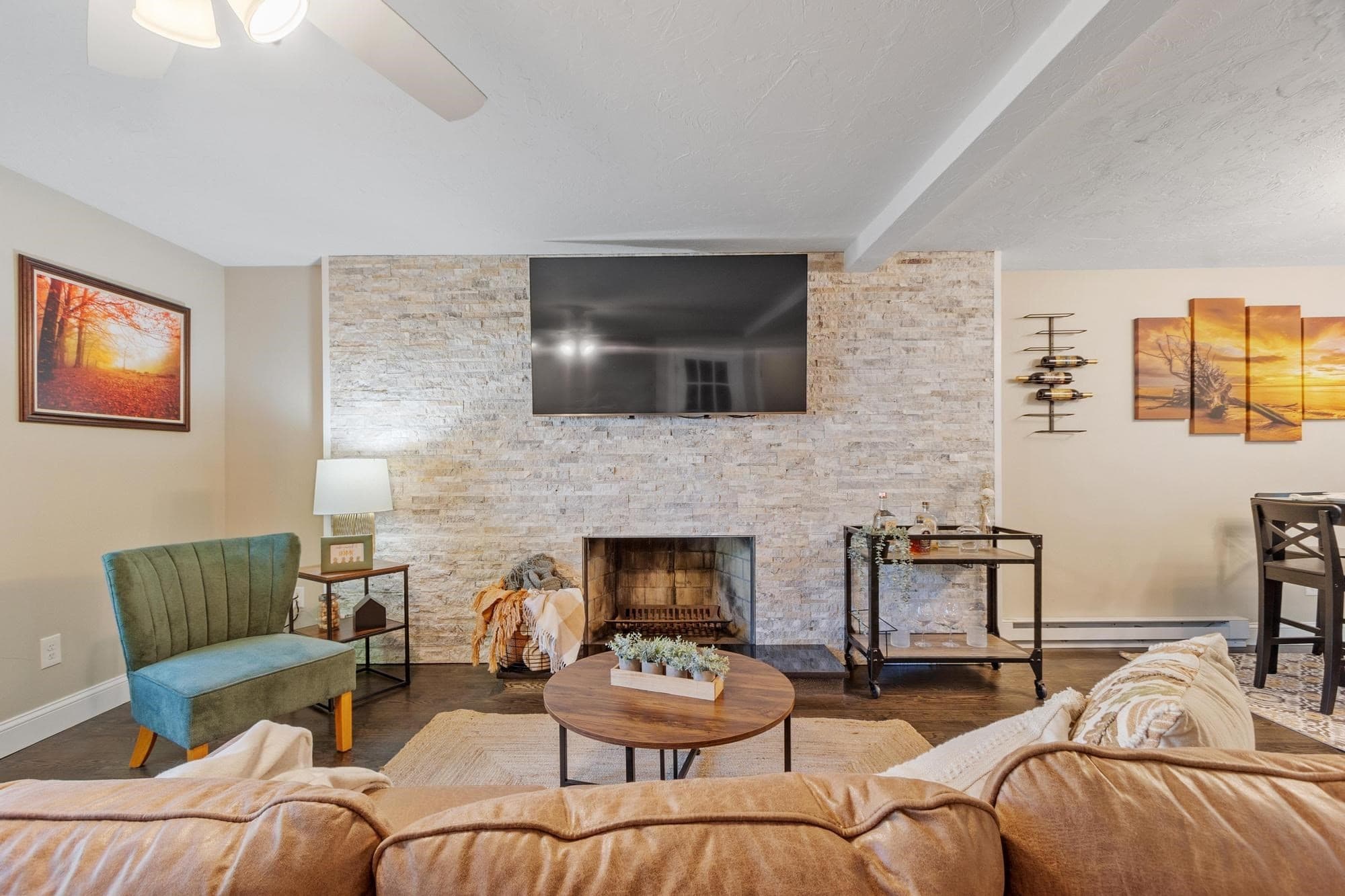 Condominium at 15 Tiffany Cir # 15, Millbury MA 01527, Millbury, photo 9 of 39