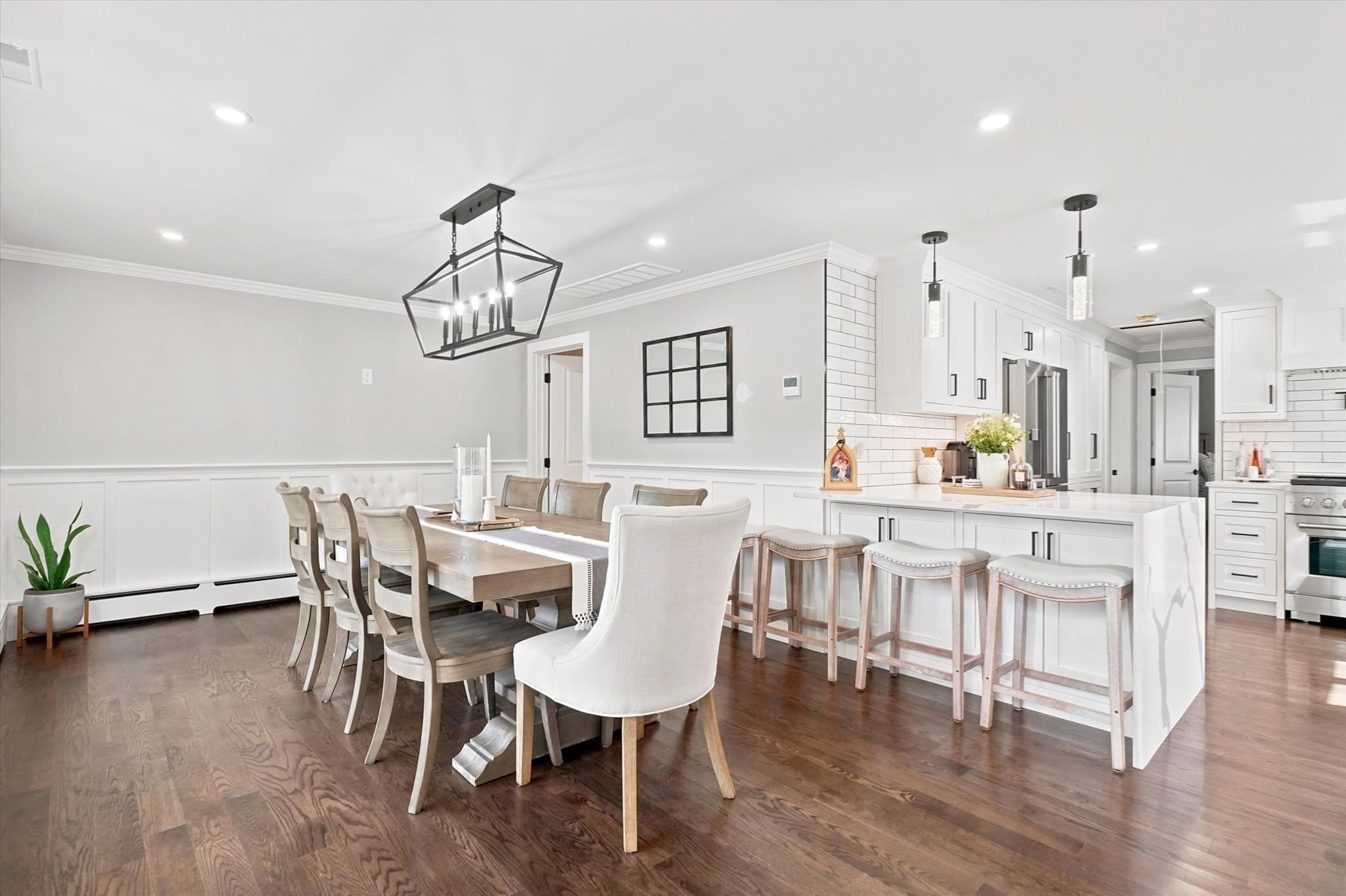 Single Family Residence at 60 Hobson St, Saugus MA 01906, Saugus, photo 7 of 39