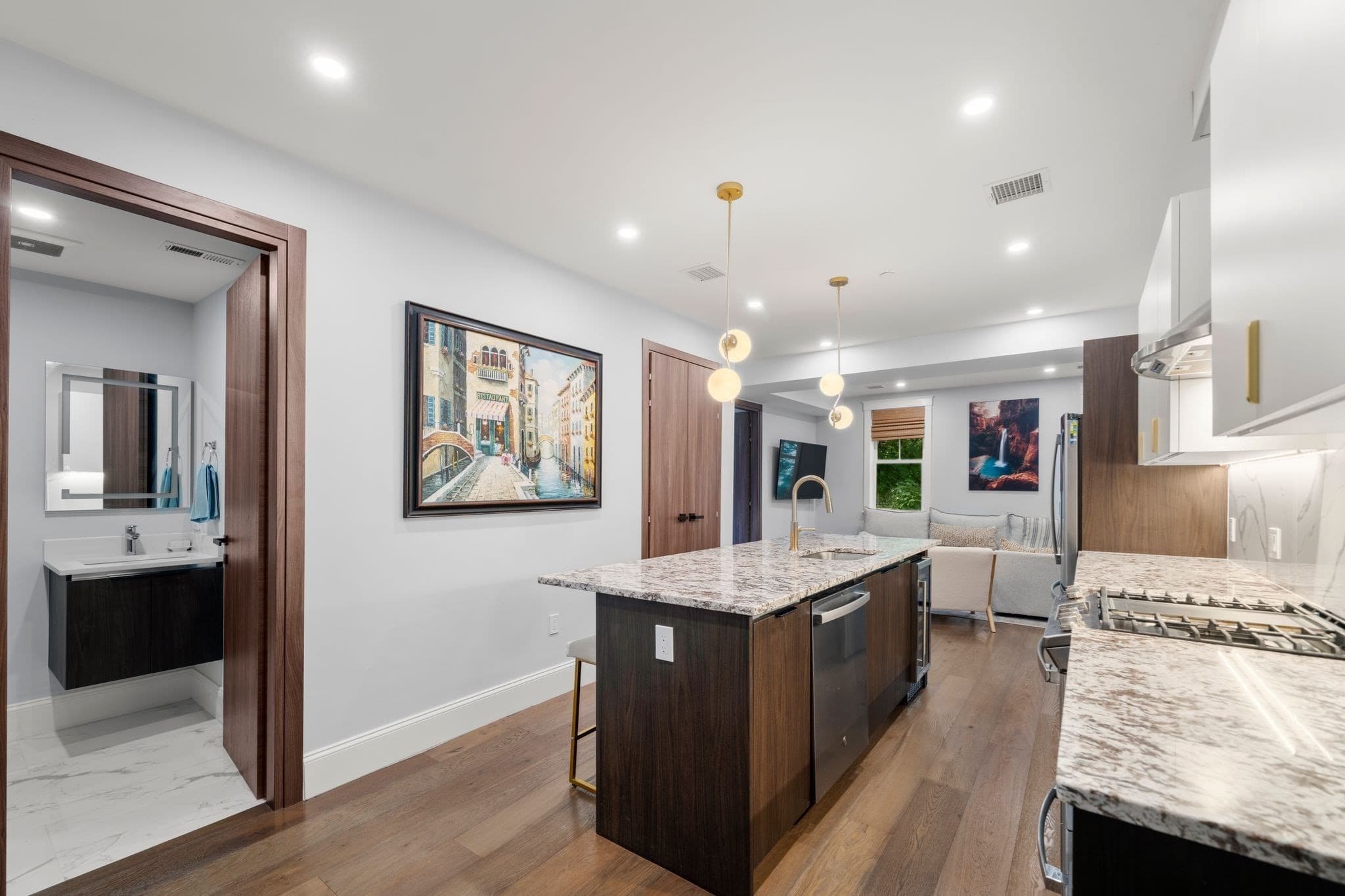 Condominium at 32 Pearl St # 3, Boston MA 02125, Boston, photo 5 of 32