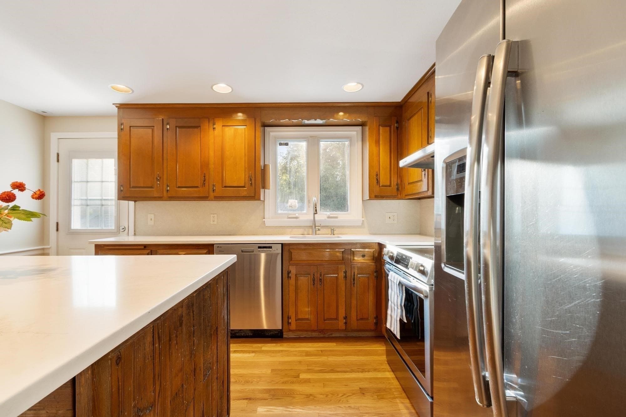 Single Family Residence at 2 Dorset Circle, Andover MA 01810, Andover, photo 19 of 42