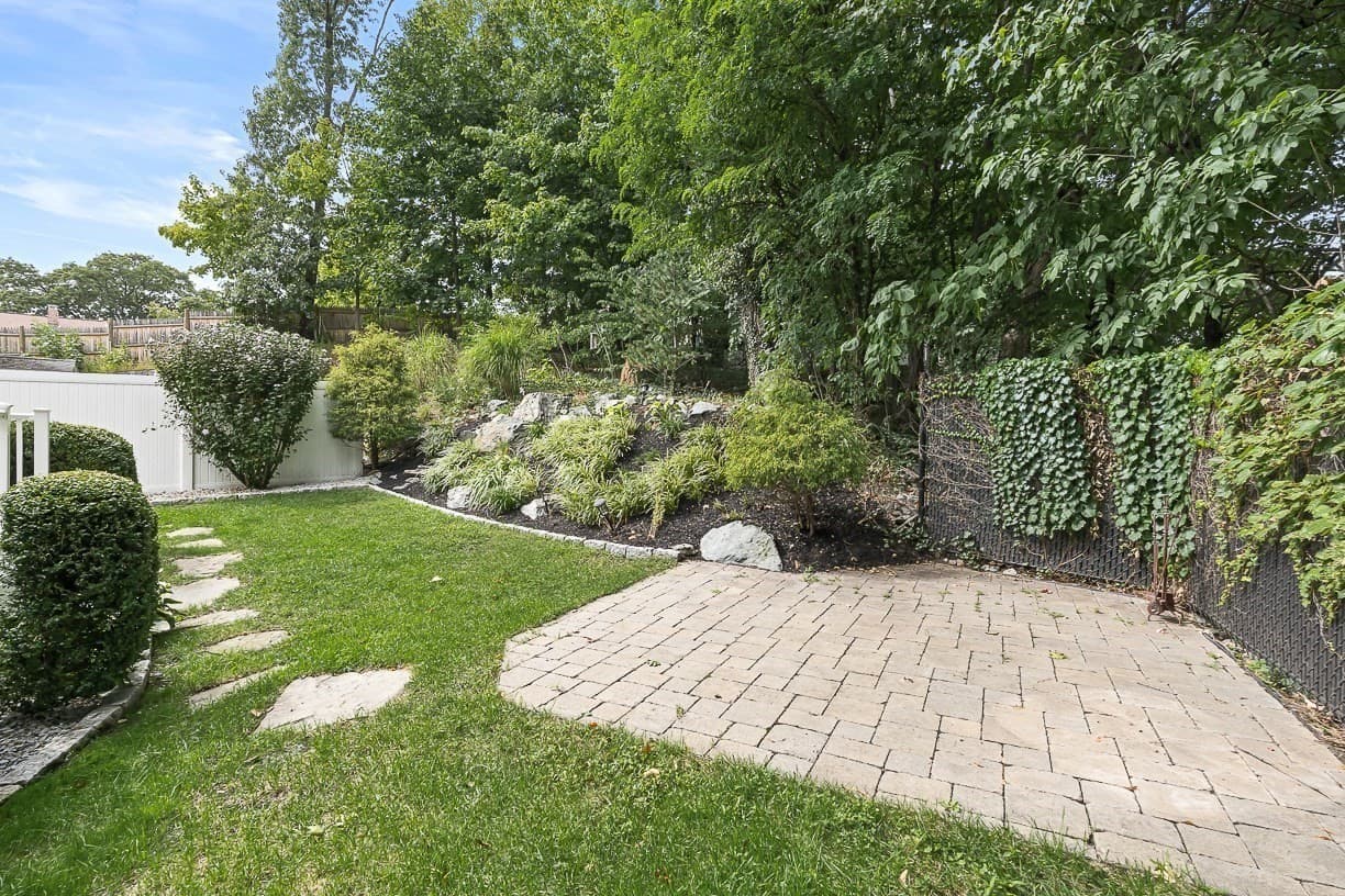Single Family Residence at 20 Smith Lane, Medford MA 02155, Medford, photo 4 of 41
