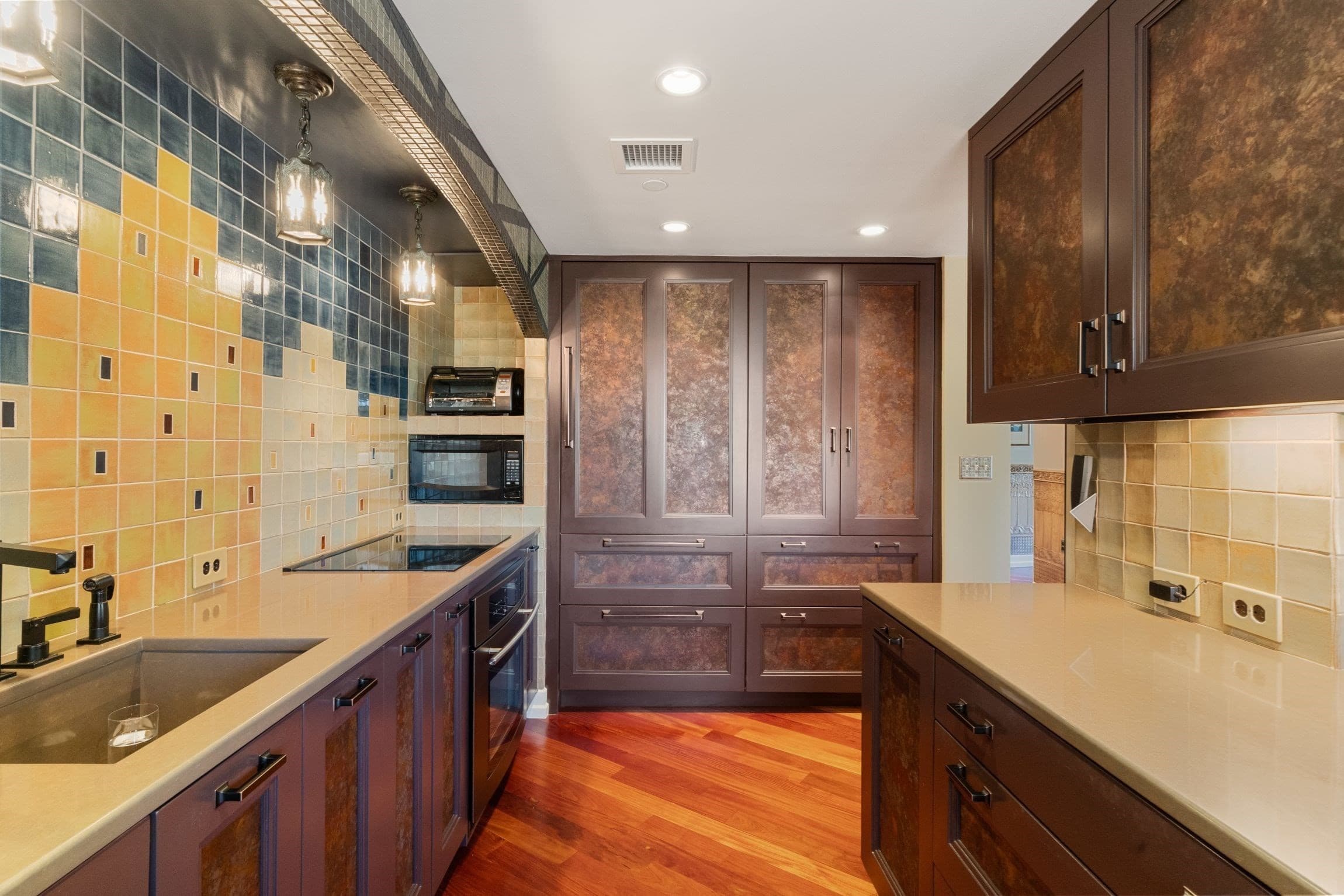 Condominium at 10 Bowdoin St # 411, Boston MA 02114, photo 2 of 29