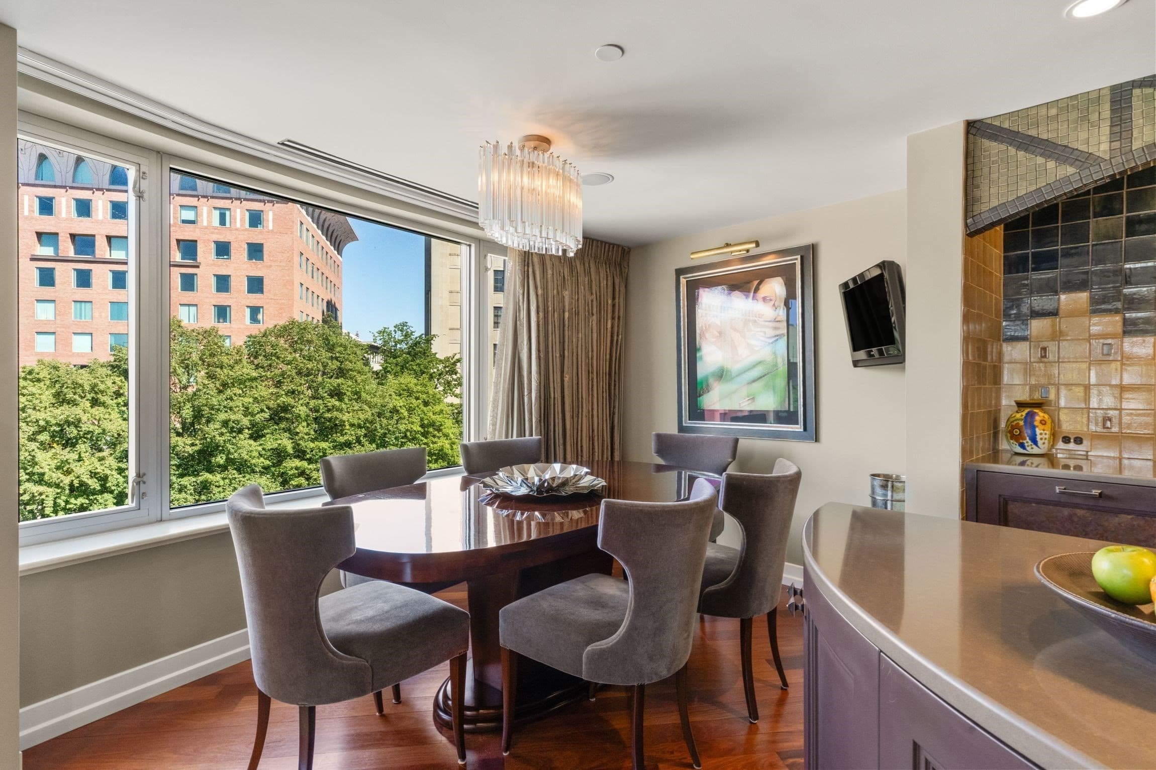 Condominium at 10 Bowdoin St # 411, Boston MA 02114, photo 3 of 29