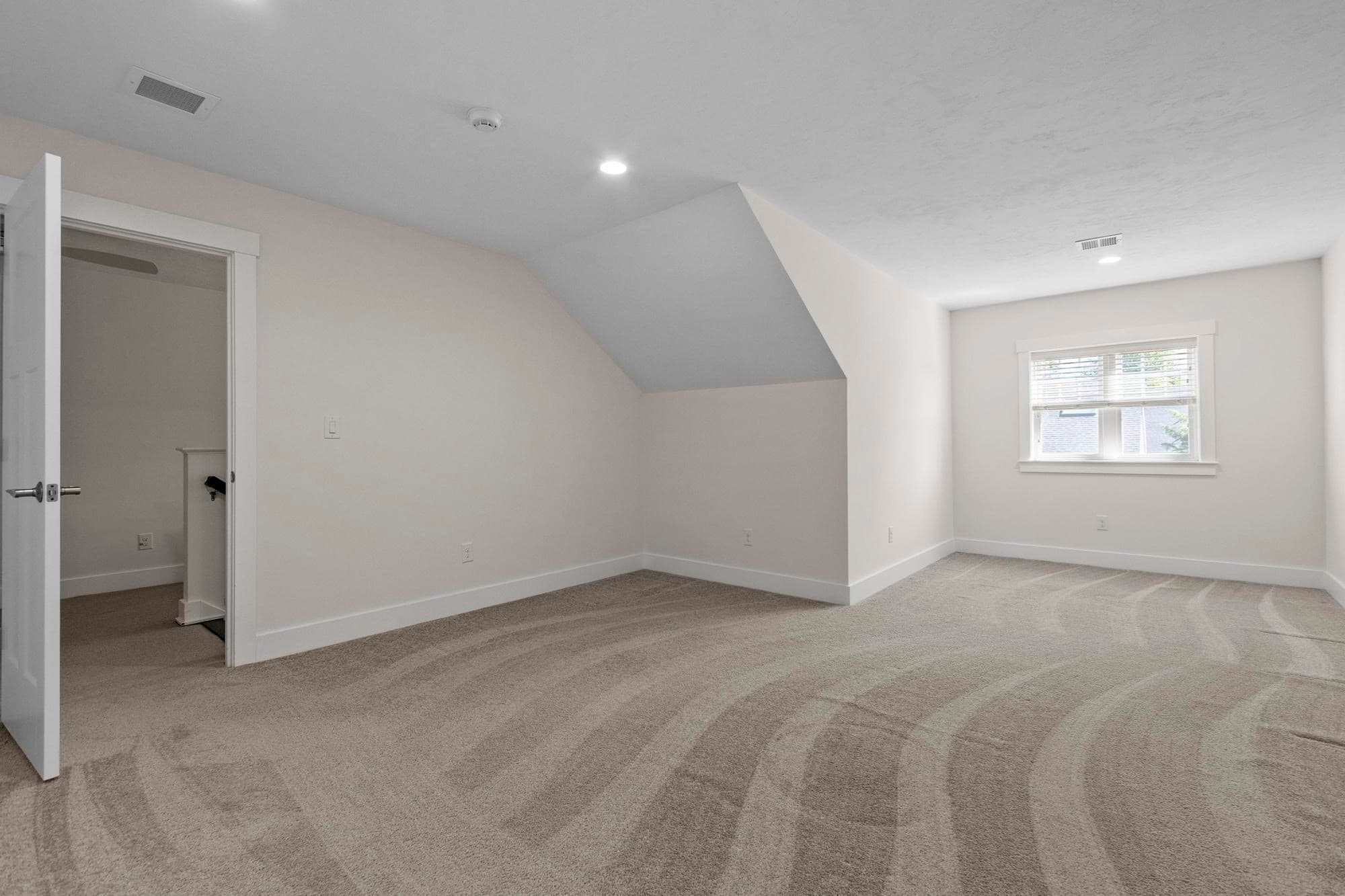 Condominium at 20 Fern Crossing # 20, Ashland MA 01721, Ashland, photo 23 of 42