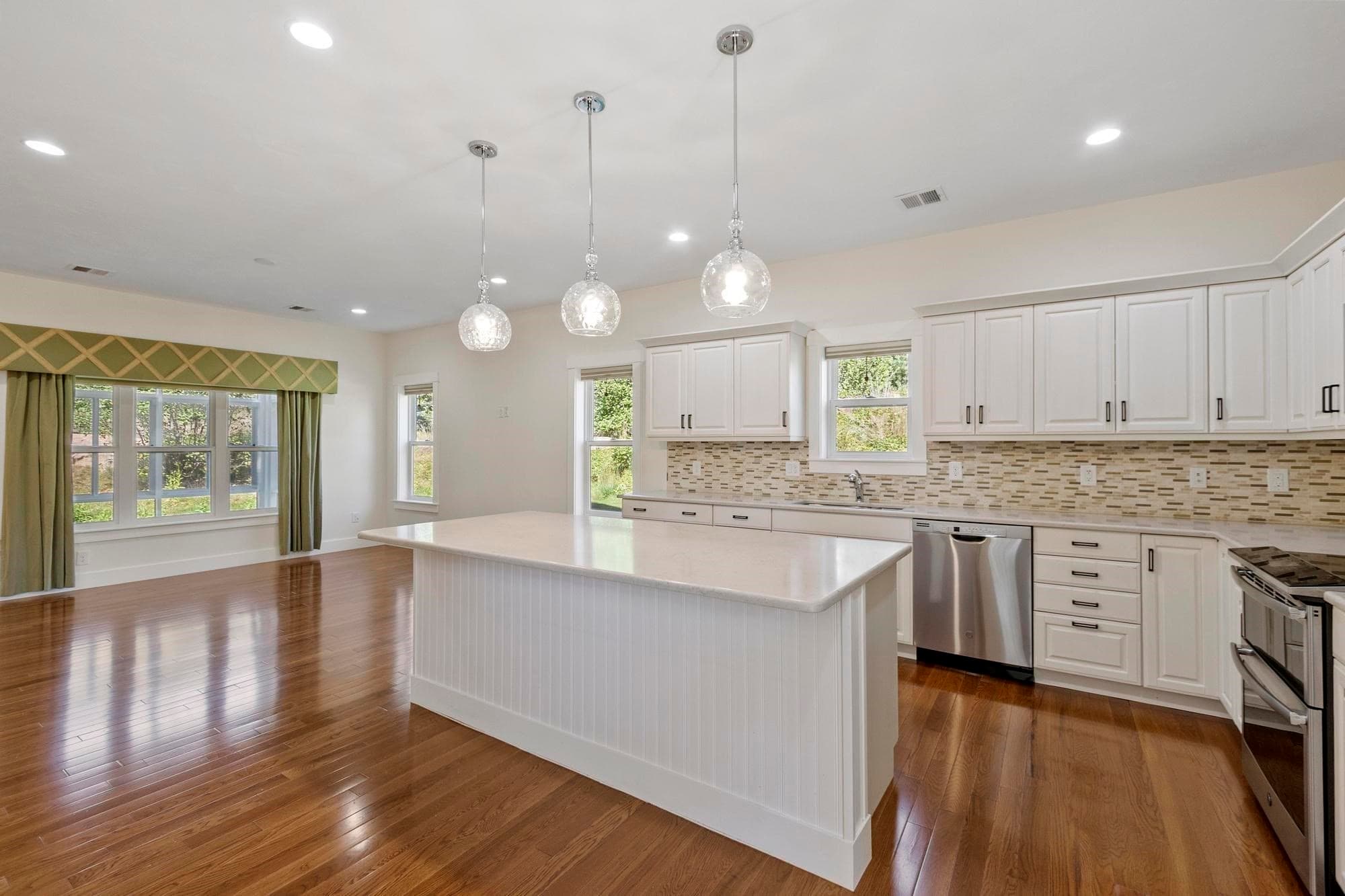 Condominium at 20 Fern Crossing # 20, Ashland MA 01721, Ashland, photo 6 of 42