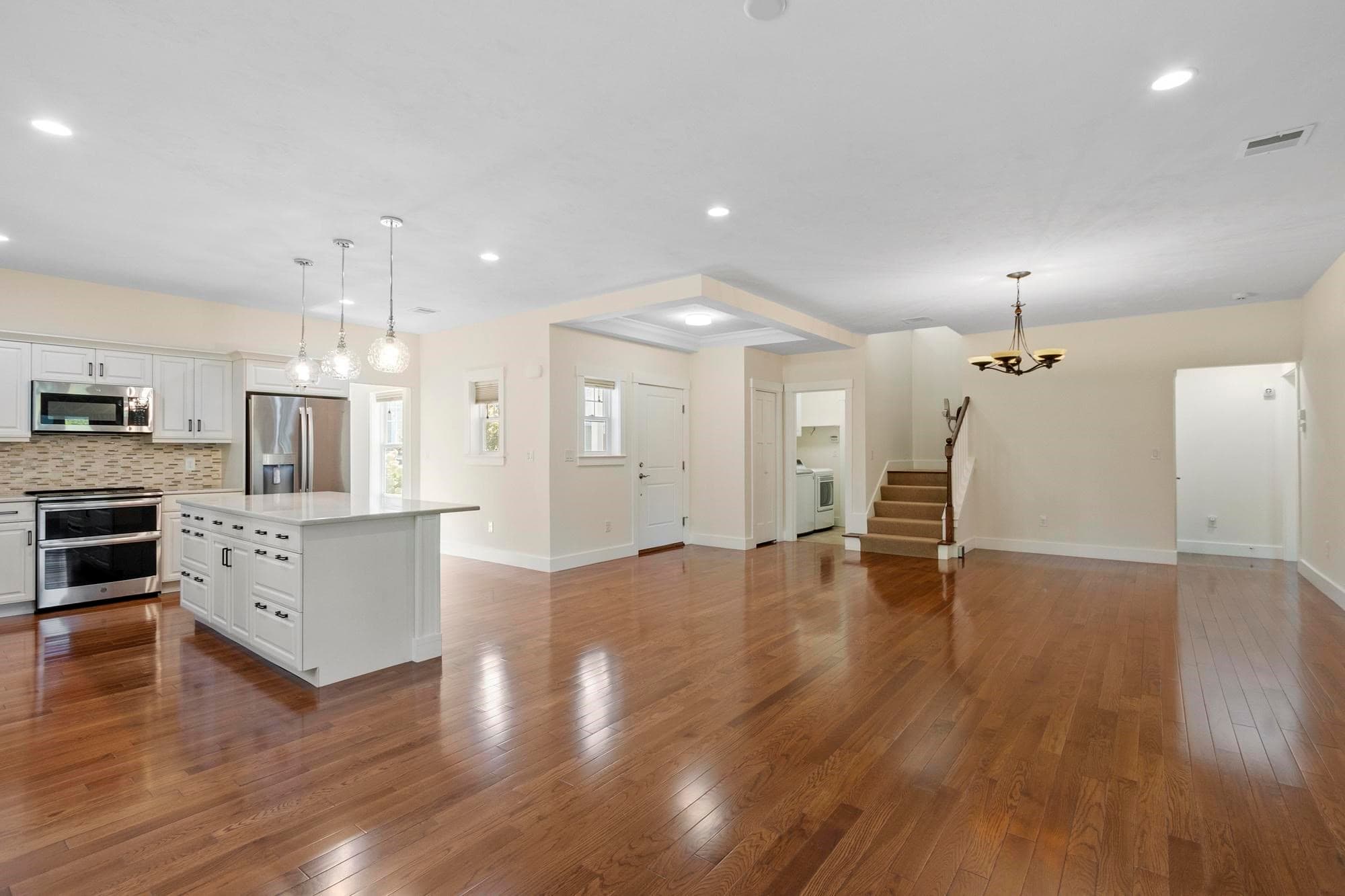 Condominium at 20 Fern Crossing # 20, Ashland MA 01721, Ashland, photo 8 of 42