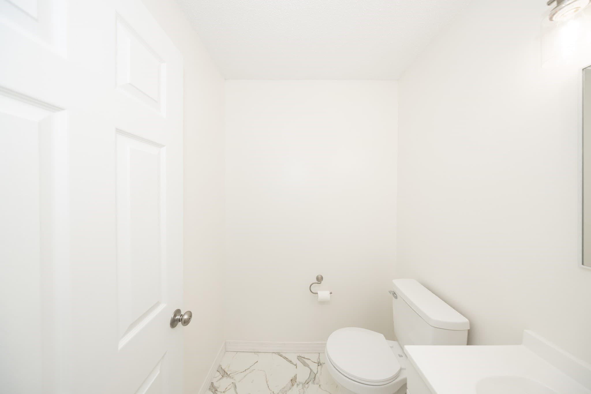 Condominium at 450 Somerset Ave # 5, Taunton MA 02780, Taunton, photo 17 of 42