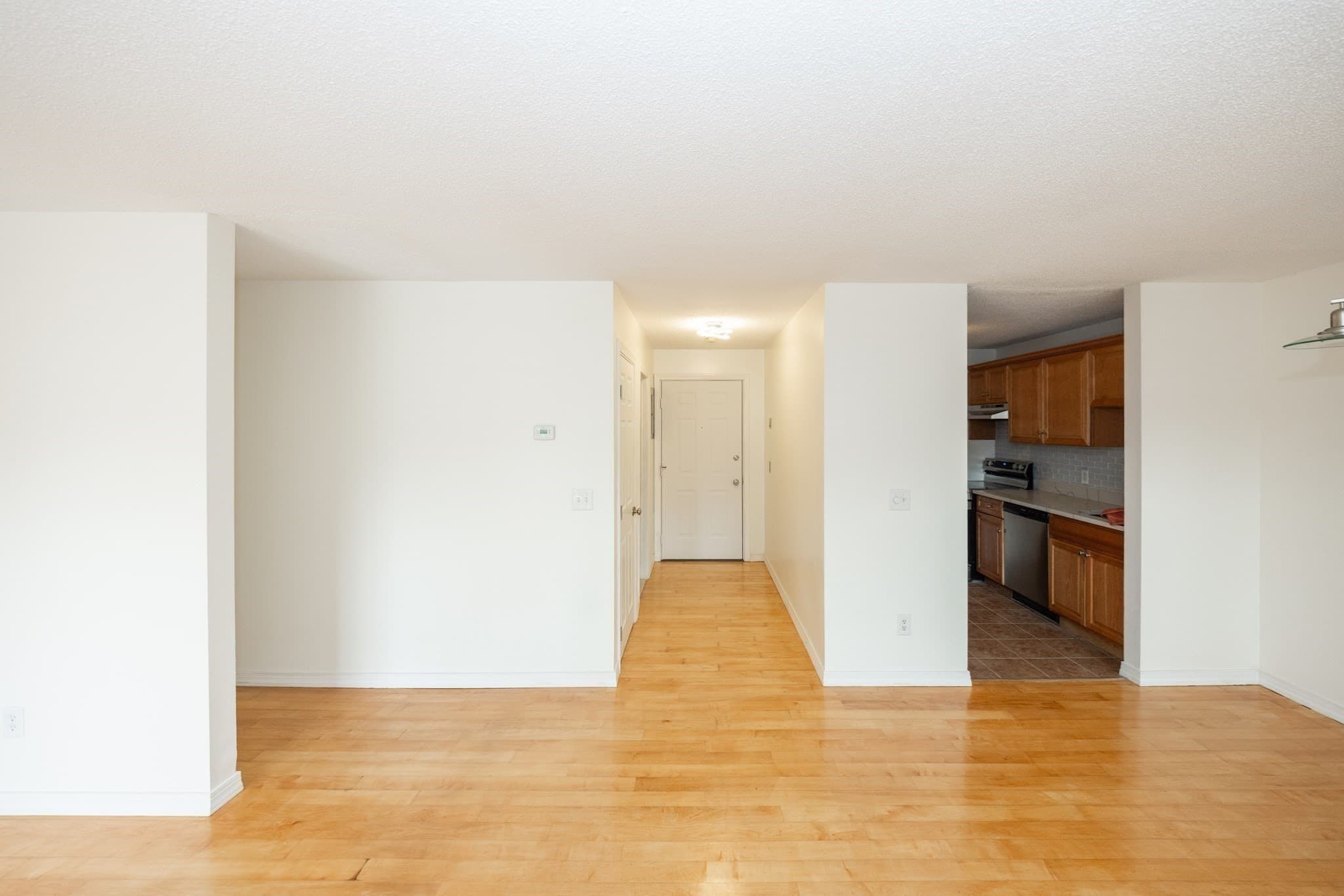 Condominium at 450 Somerset Ave # 5, Taunton MA 02780, Taunton, photo 3 of 42