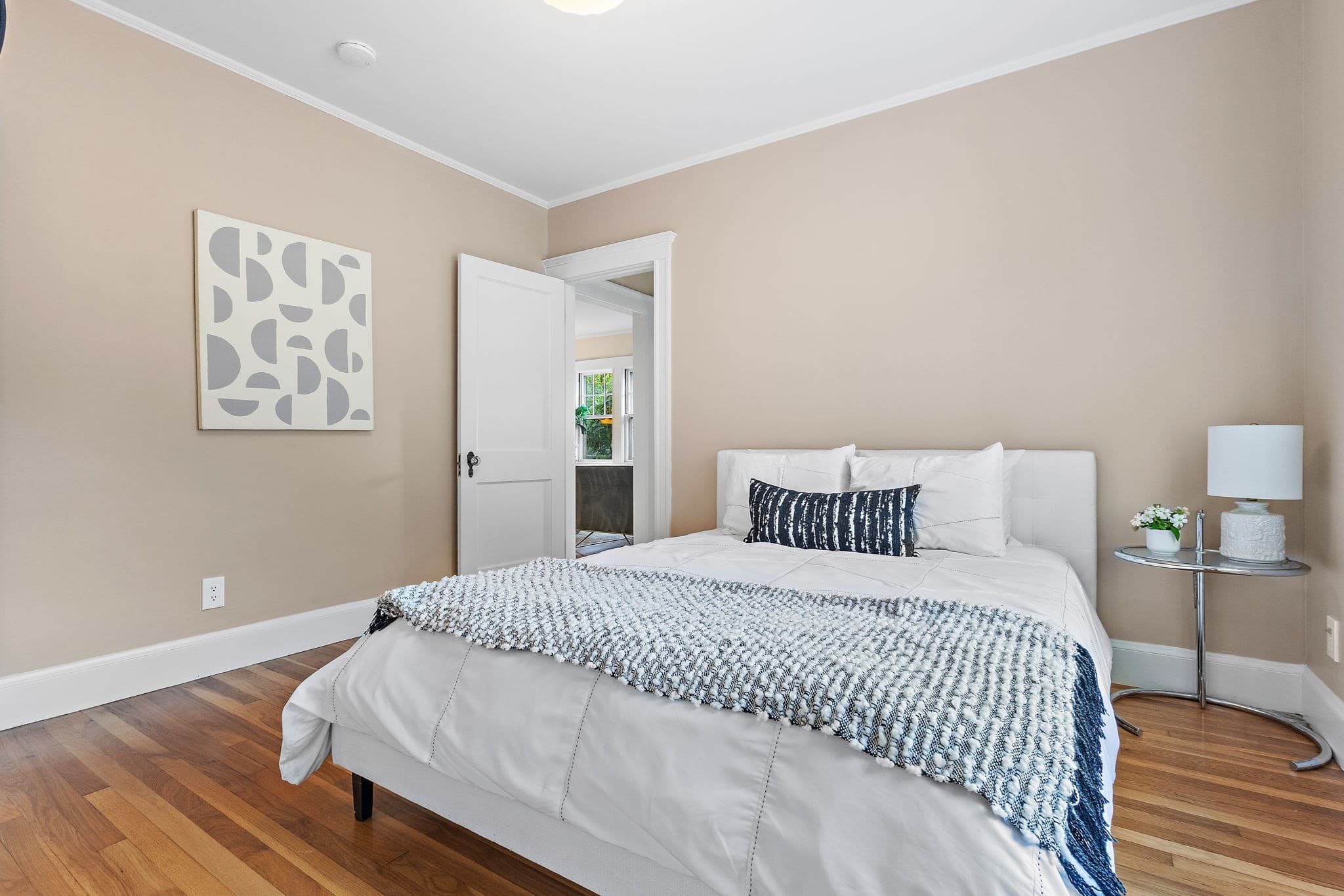 Condominium at 8 Wright St # 2, Cambridge MA 02138, Cambridge, photo 13 of 38