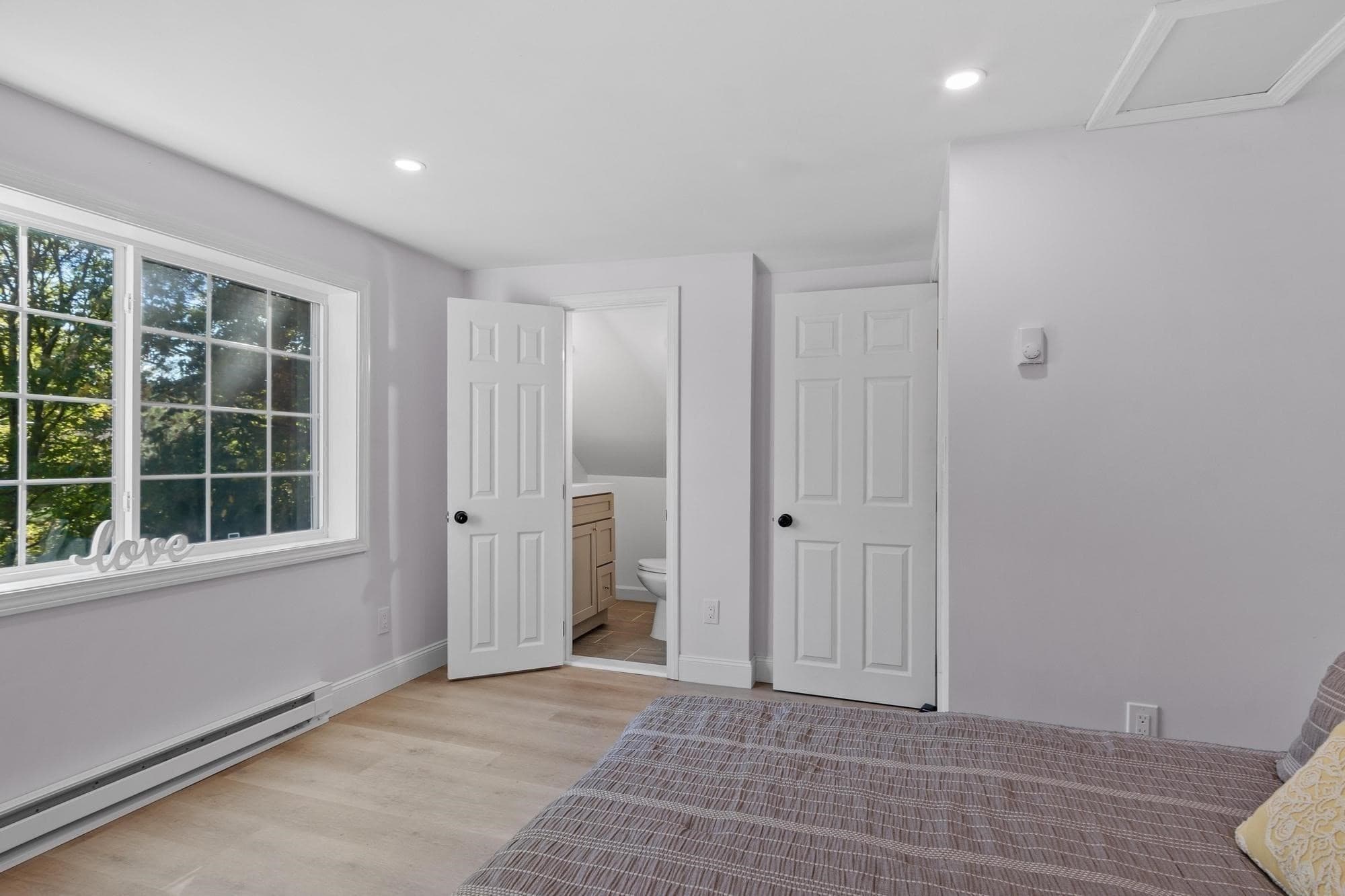 Single Family Residence at 15 Arcadia St, Grafton MA 01560, Grafton, photo 16 of 27