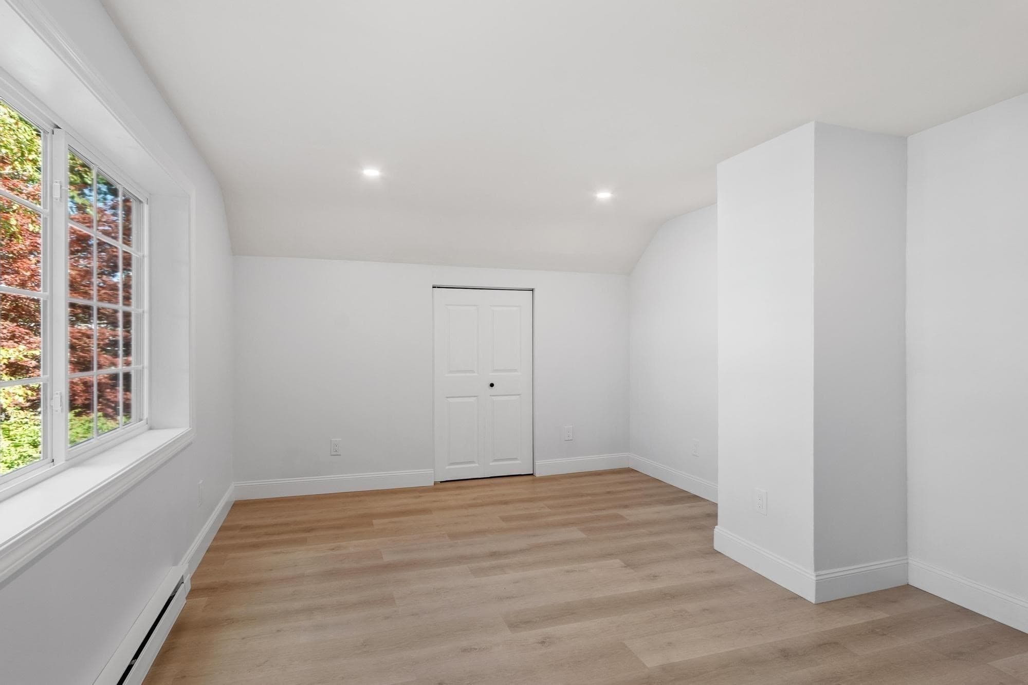 Single Family Residence at 15 Arcadia St, Grafton MA 01560, Grafton, photo 20 of 27