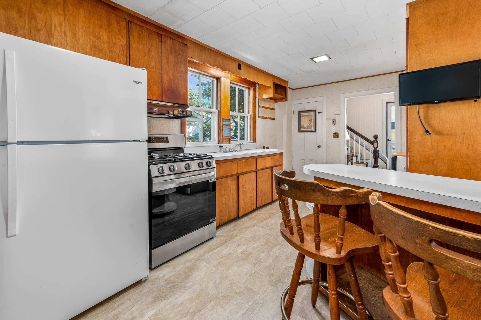 Single Family Residence at 17 Tudor Terrace, Newton MA 02466, Newton, photo 13 of 29