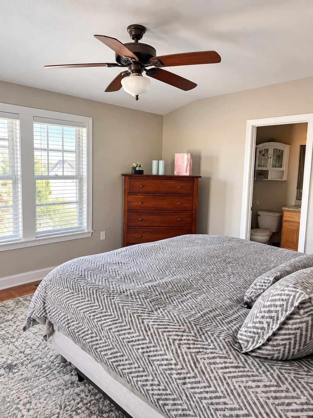 Condominium at 10 Malta St # 7, Hull MA 02045, Hull, photo 7 of 12