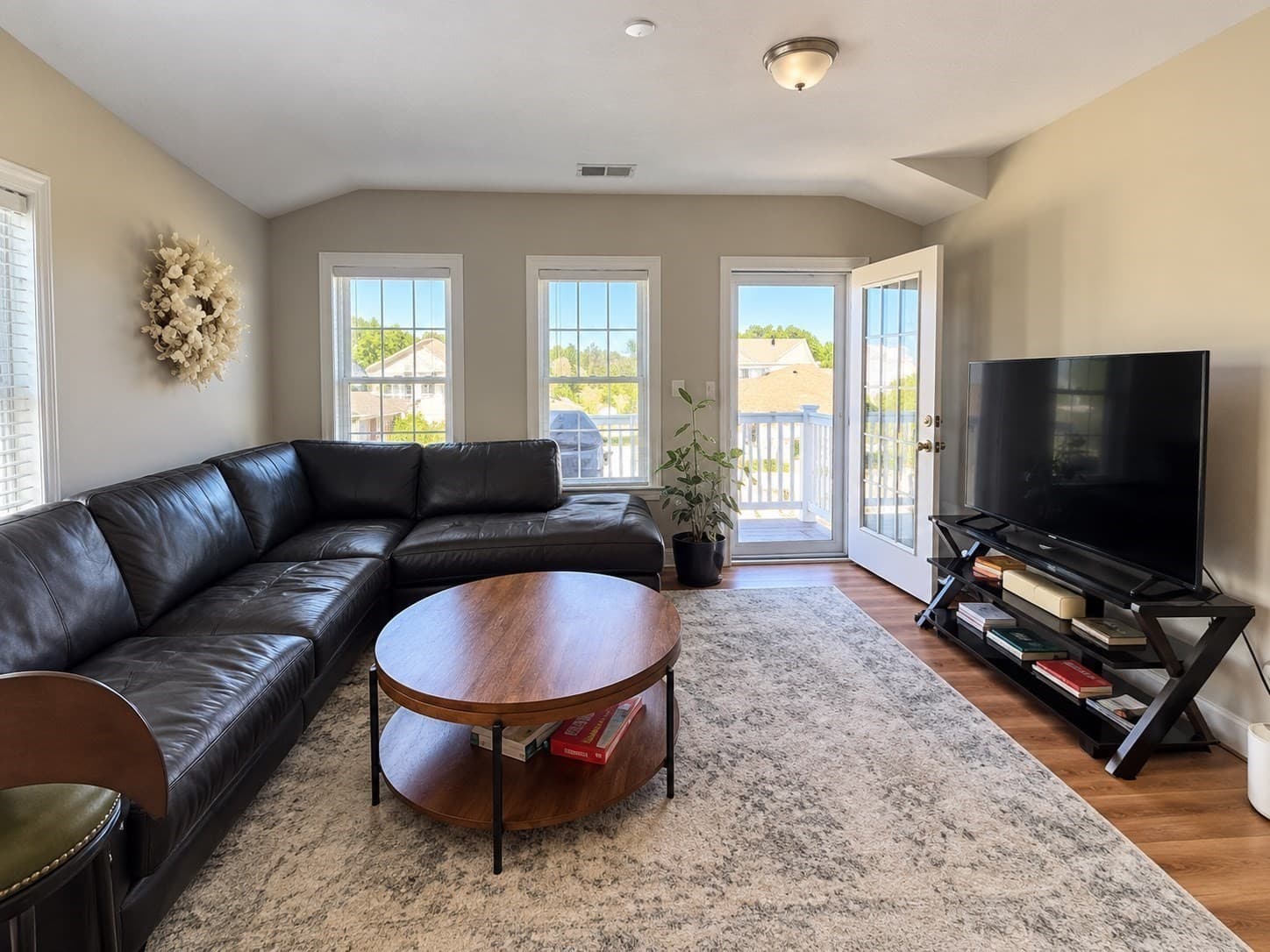 Condominium at 10 Malta St # 7, Hull MA 02045, Hull, photo 5 of 12