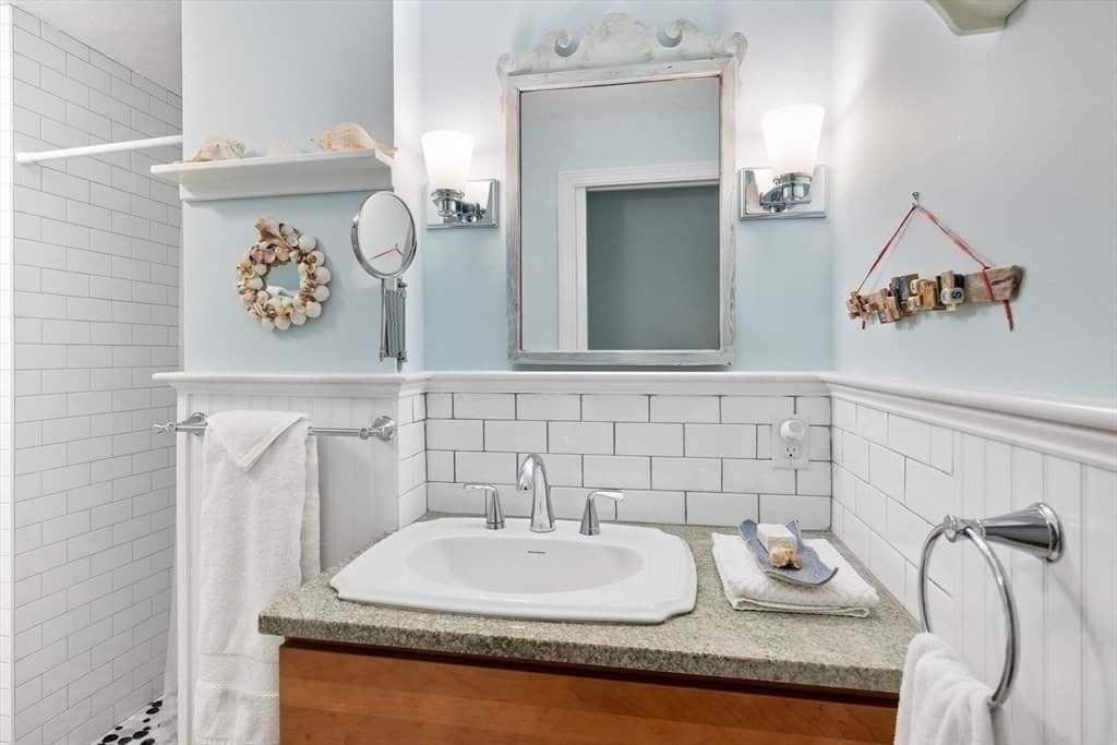 Single Family Residence at 16 Washington Bursley Way, Barnstable MA 02632, Barnstable, photo 23 of 41