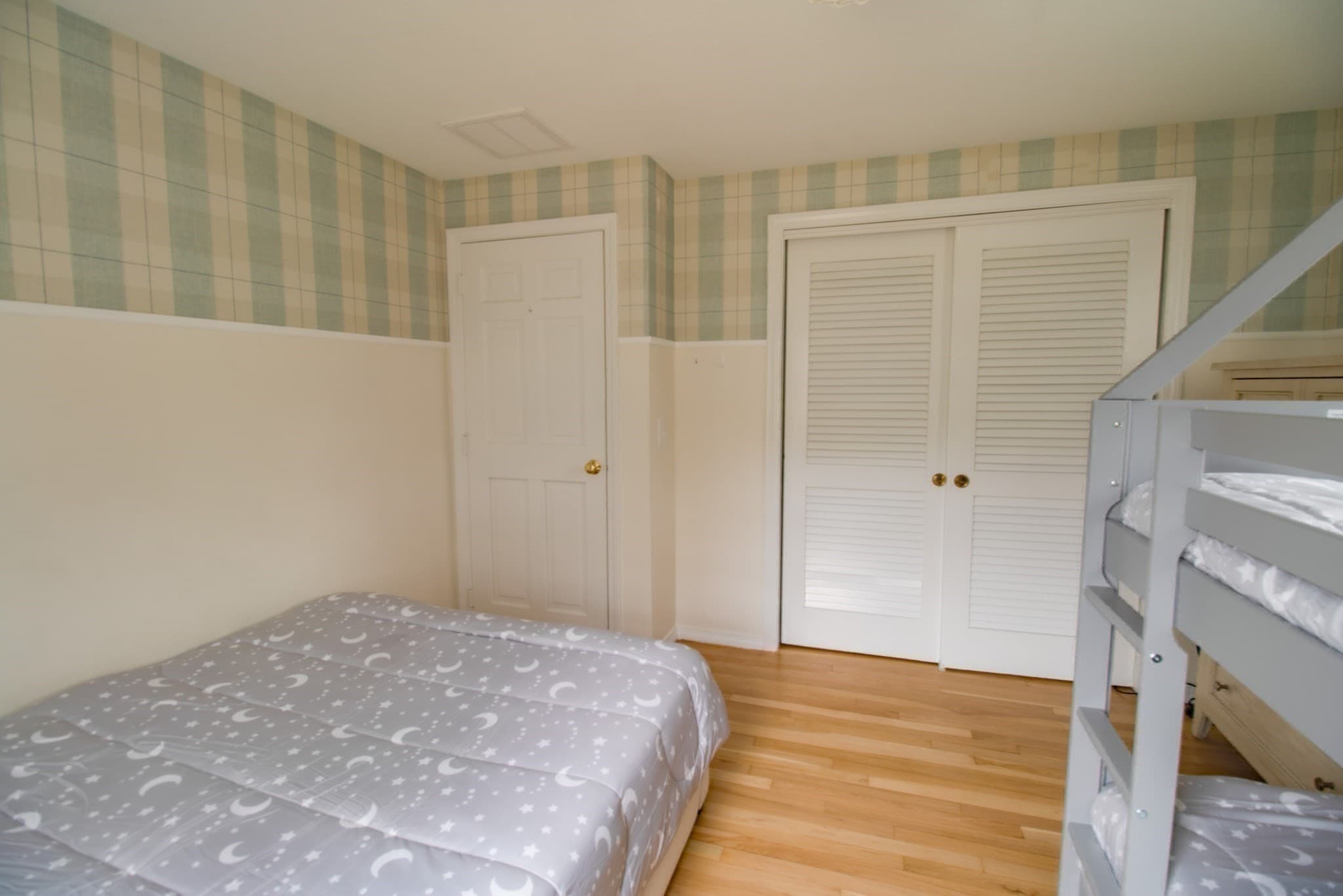 Single Family Residence at 16 Washington Bursley Way, Barnstable MA 02632, Barnstable, photo 22 of 41