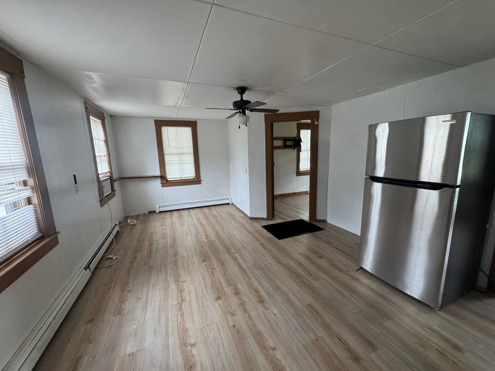 Single Family Residence at 47 Pemberton St, Lowell MA 01850, Lowell, photo 4 of 13