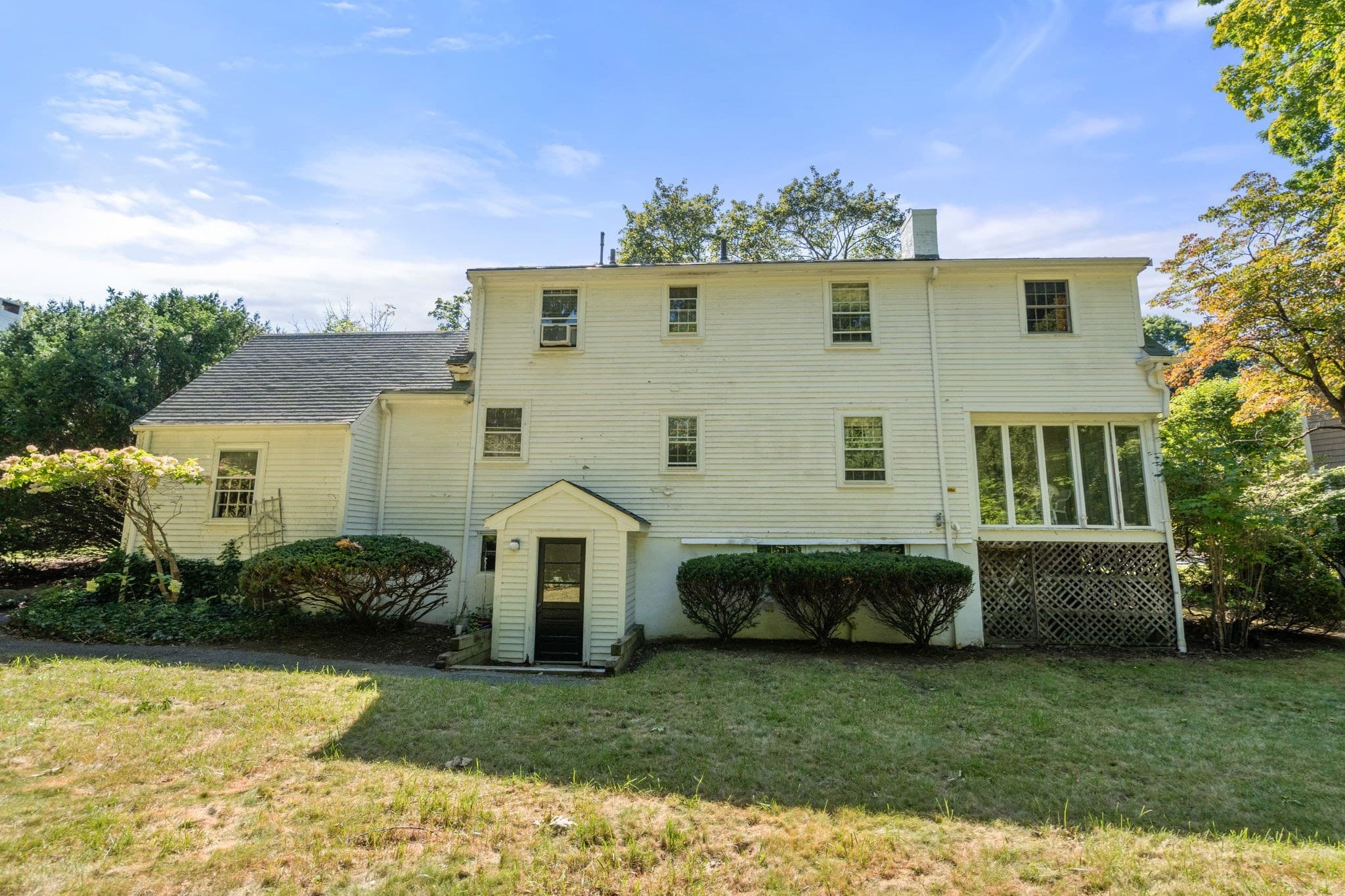 Single Family Residence at 20 Buswell Park, Newton MA 02458, Newton, photo 20 of 23