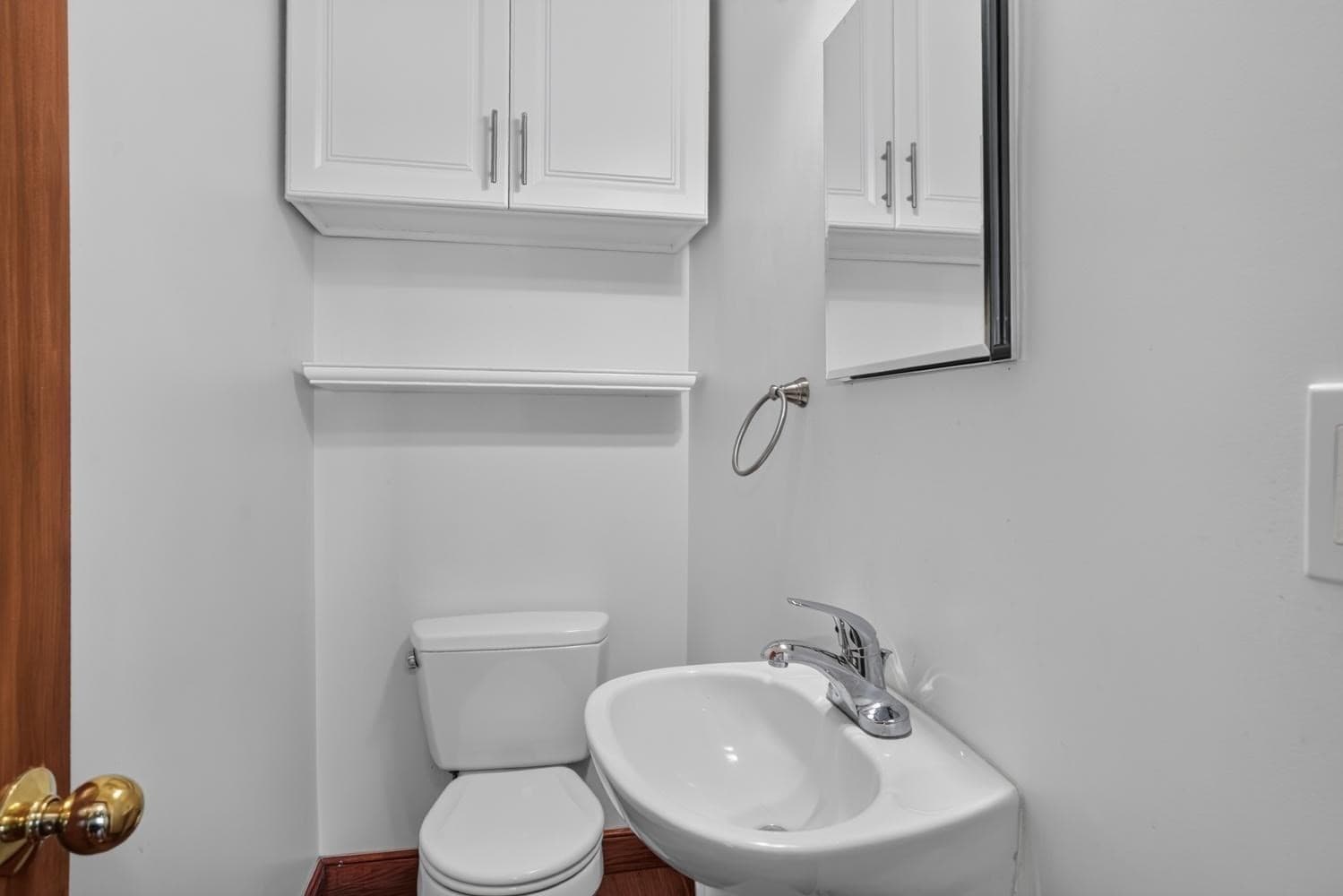 Condominium at 9 Ash St # 1, Belmont MA 02478, Belmont, photo 12 of 27