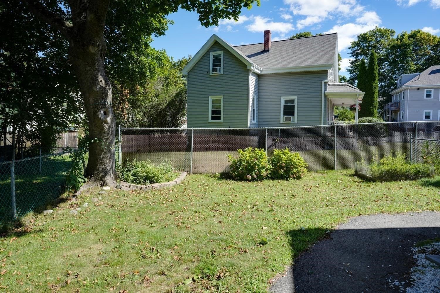Condominium at 9 Ash St # 1, Belmont MA 02478, Belmont, photo 22 of 27