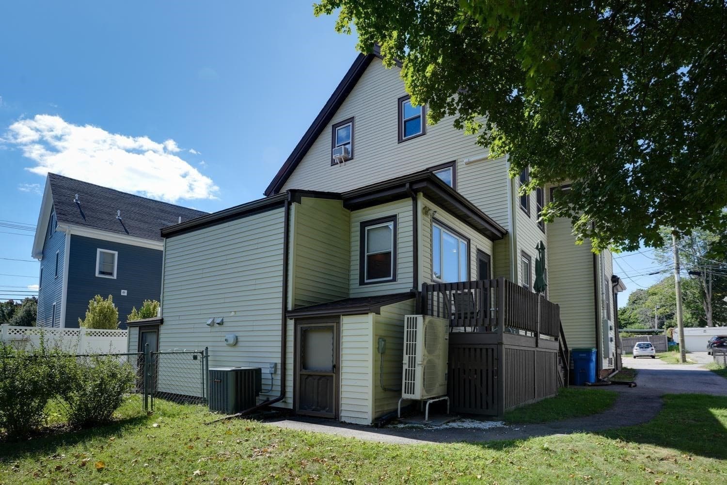 Condominium at 9 Ash St # 1, Belmont MA 02478, Belmont, photo 3 of 27