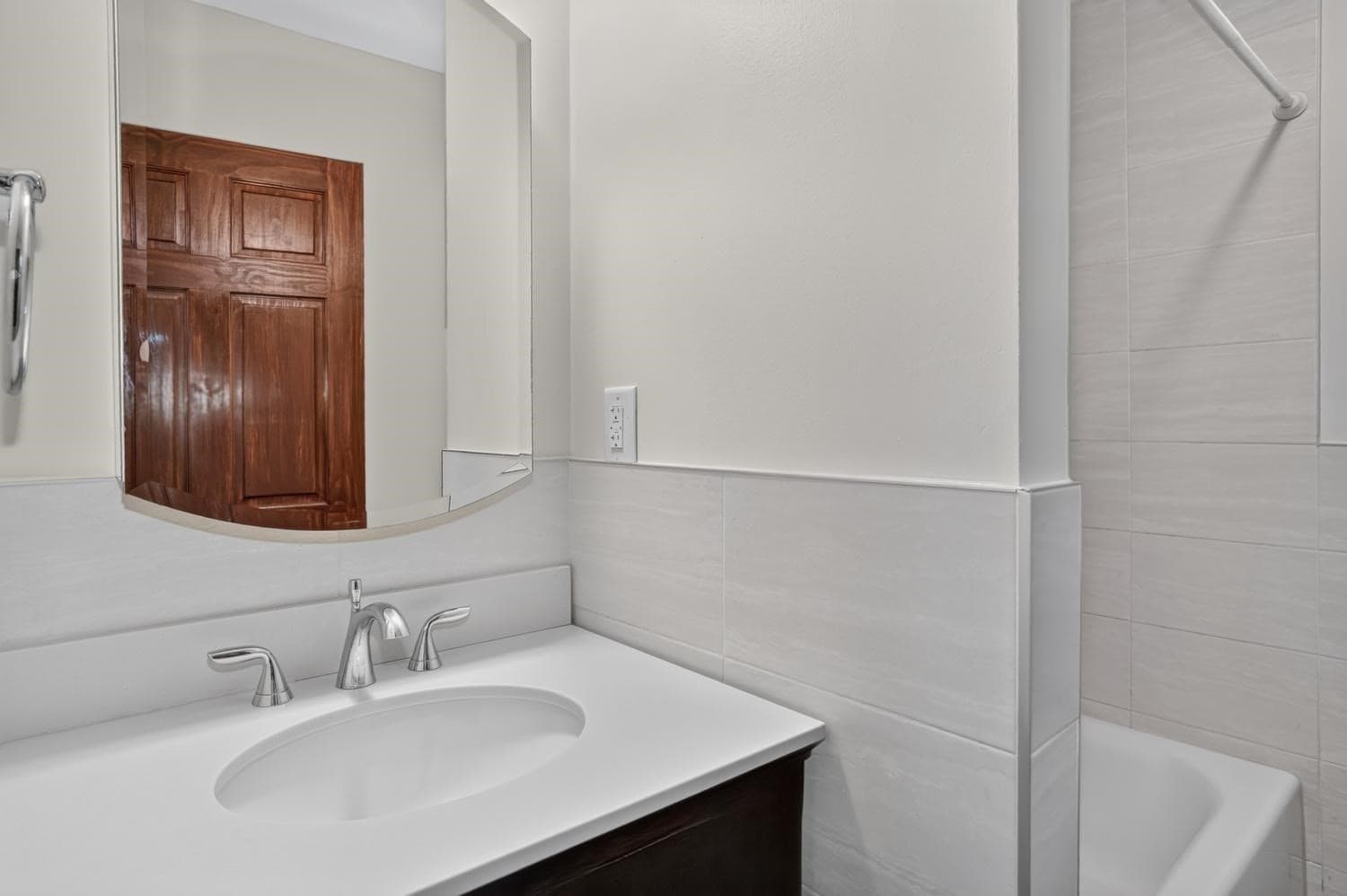Condominium at 9 Ash St # 1, Belmont MA 02478, Belmont, photo 18 of 27