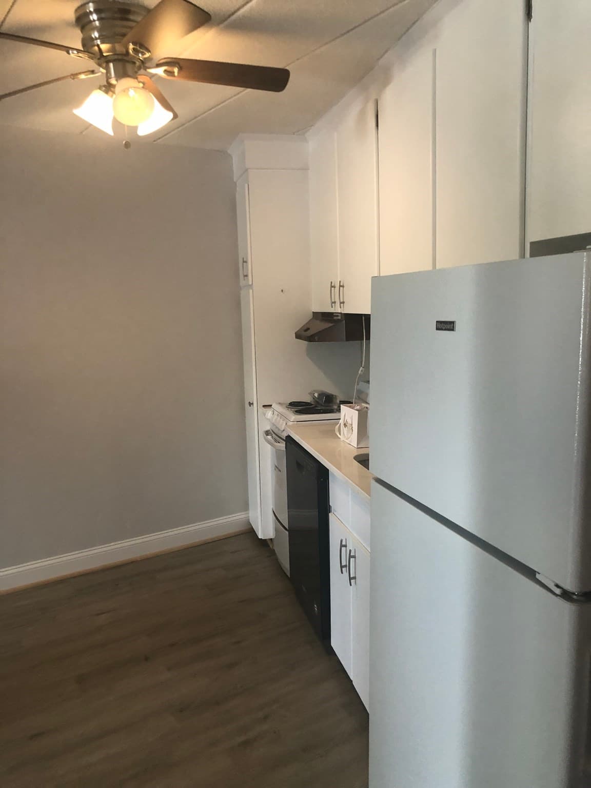 Condominium at 152 Turner Rd # 57, Holliston MA 01746, photo 8 of 12