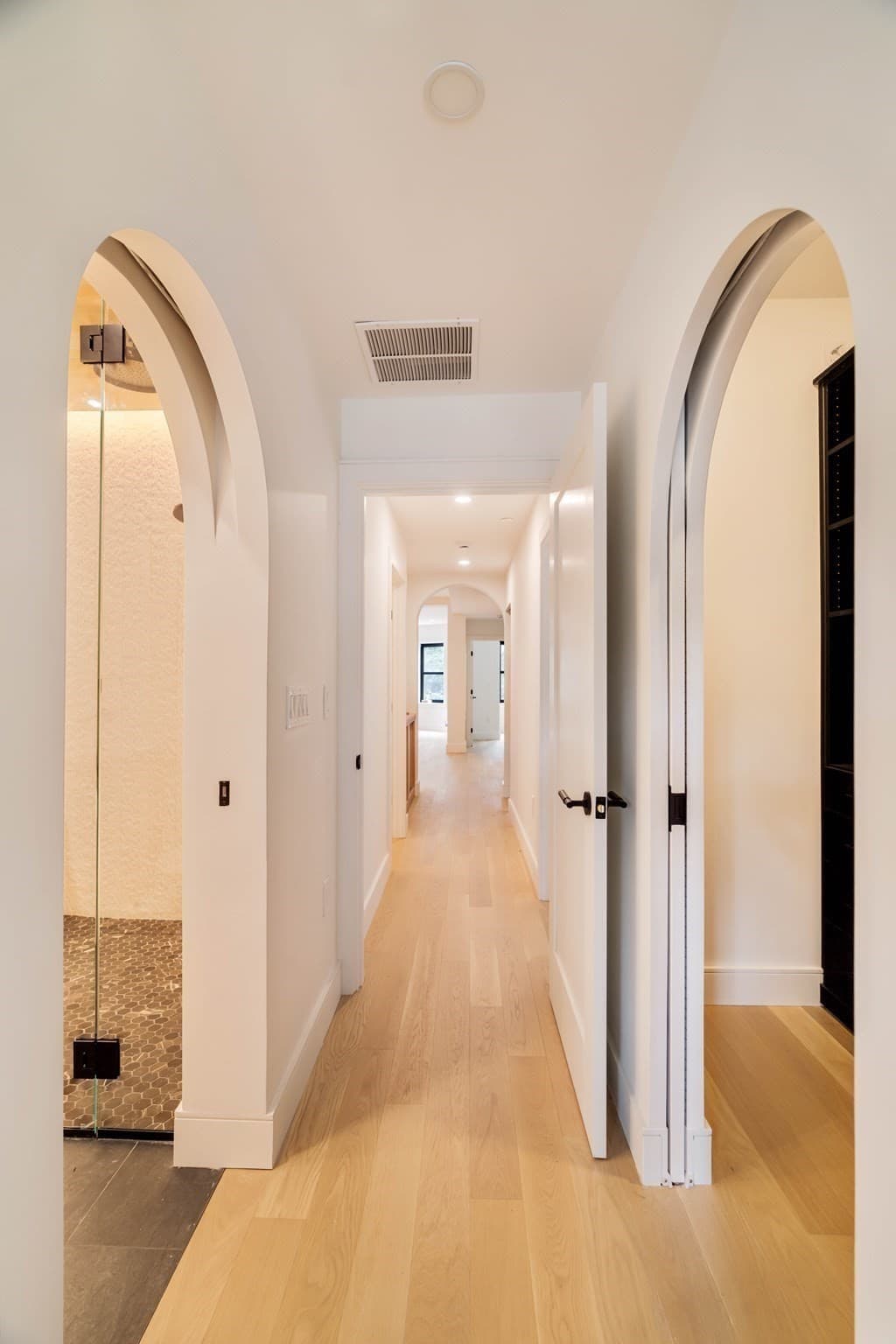 Condominium at 79 Park St # 2, Brookline MA 02446, Brookline, photo 11 of 20