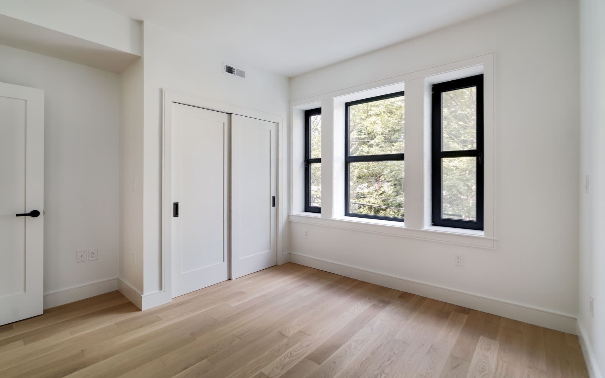 Condominium at 79 Park St # 2, Brookline MA 02446, Brookline, photo 19 of 20