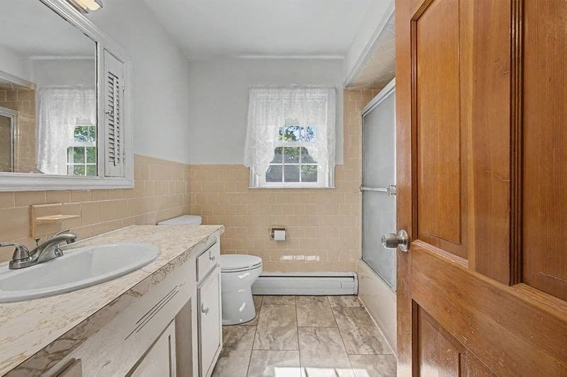 Single Family Residence at 11 Federal Street, Blackstone MA 01504, Blackstone, photo 17 of 32